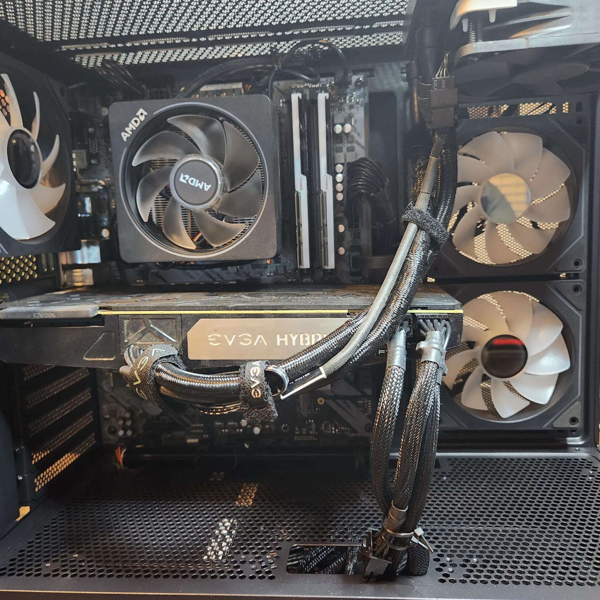 TEAM GEREN RTX 2080TI EVGA hybrid/ Ryzen 5 5600X 1440P gaming pc!