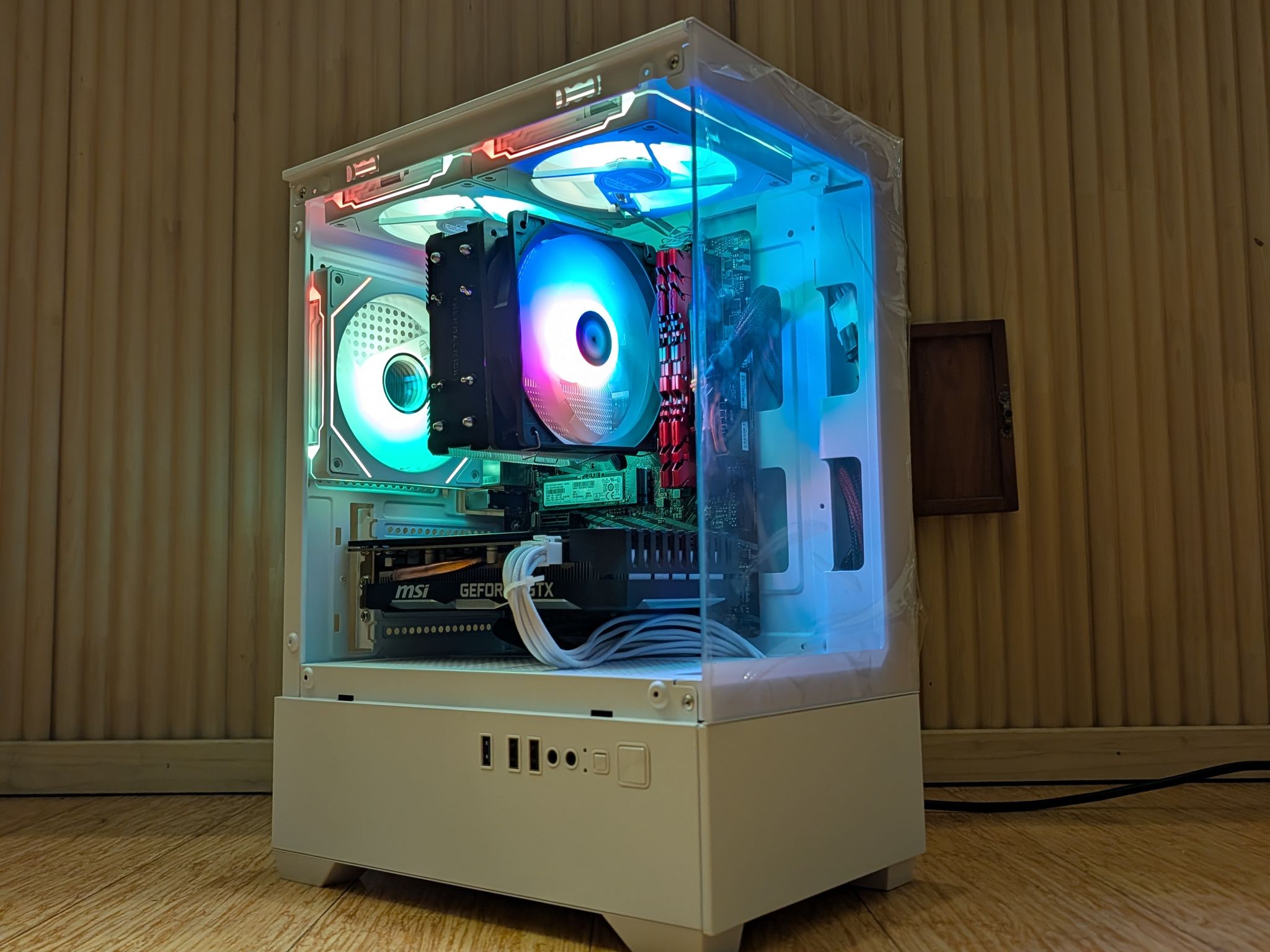 Custom Gaming PC | GTX 1660 TI | R5 3600X | 16GB DDR4 | 512GB NVME |
