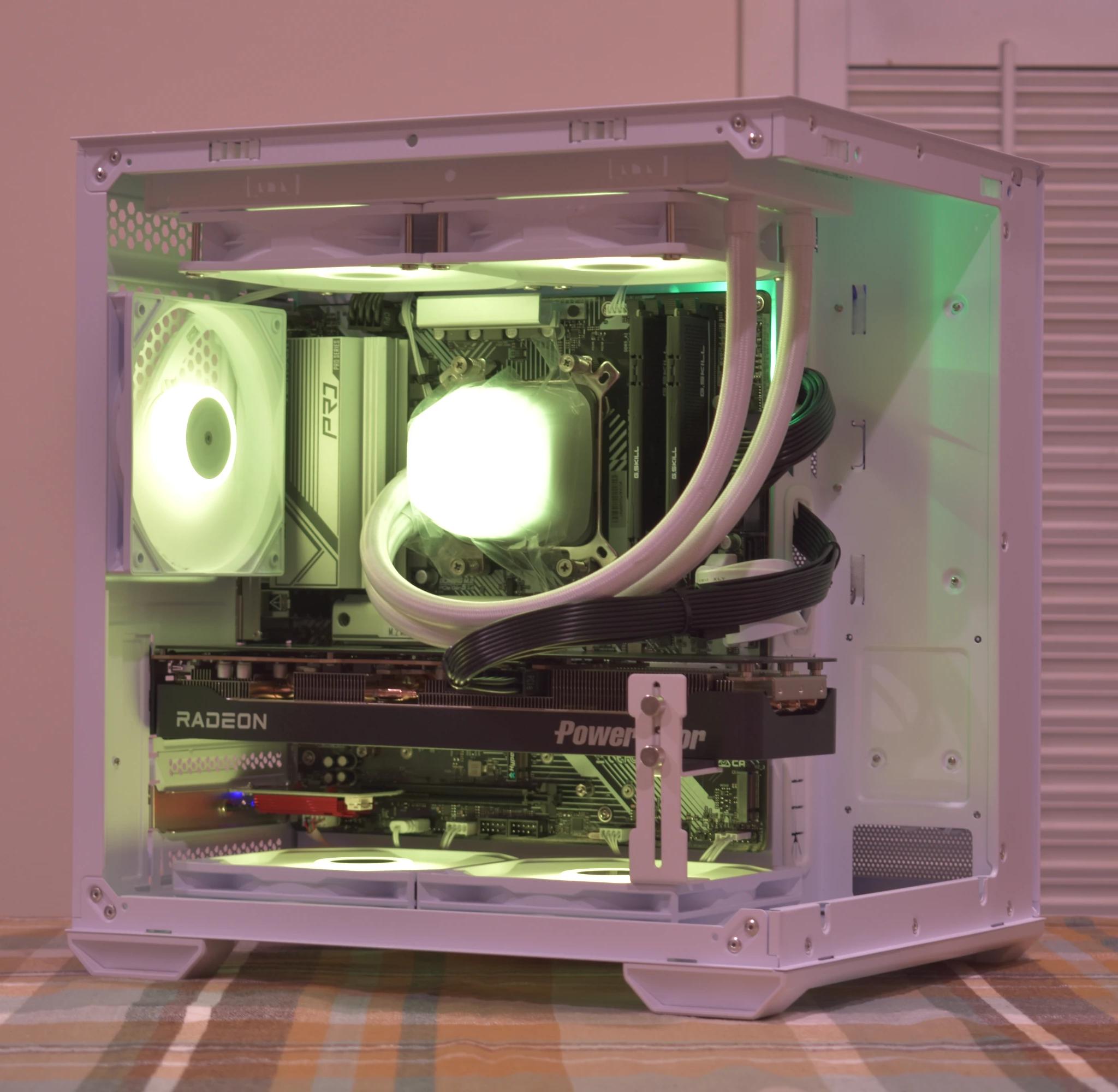 🚀Performance Gamer🚀 Ryzen 5 9600X | AMD RX 9070 16GB | 32GB DDR5 | 2TB nVME SSD | White RGB+Wifi
