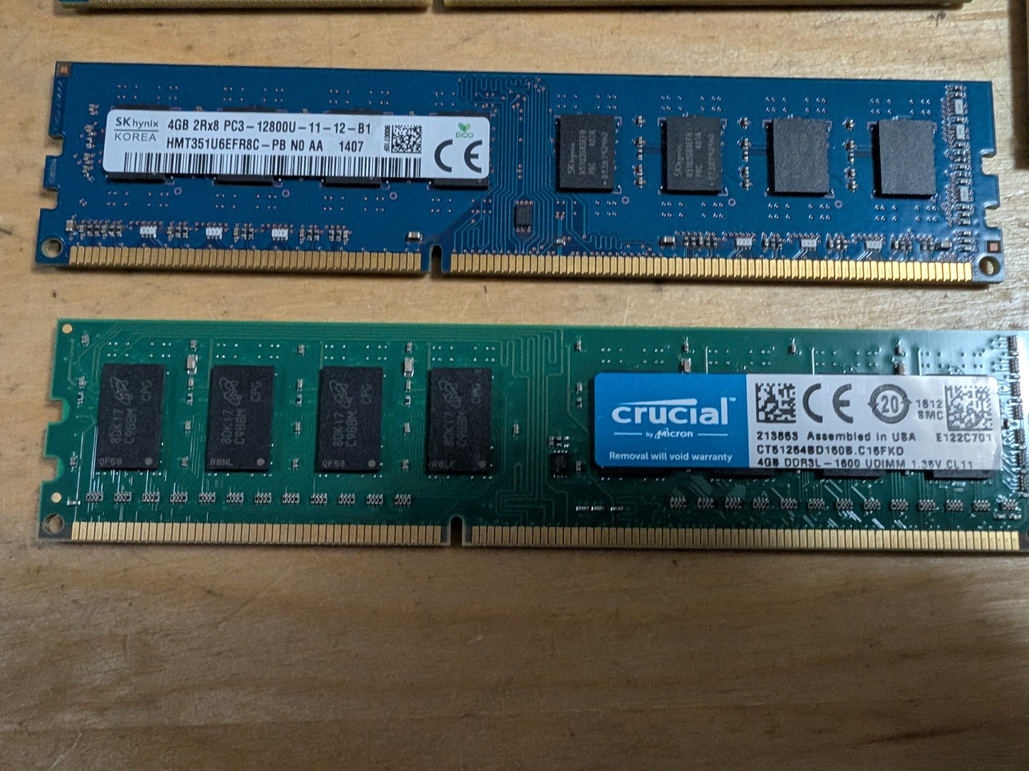 Intel Xeon 2609 + 16GB DDR3
