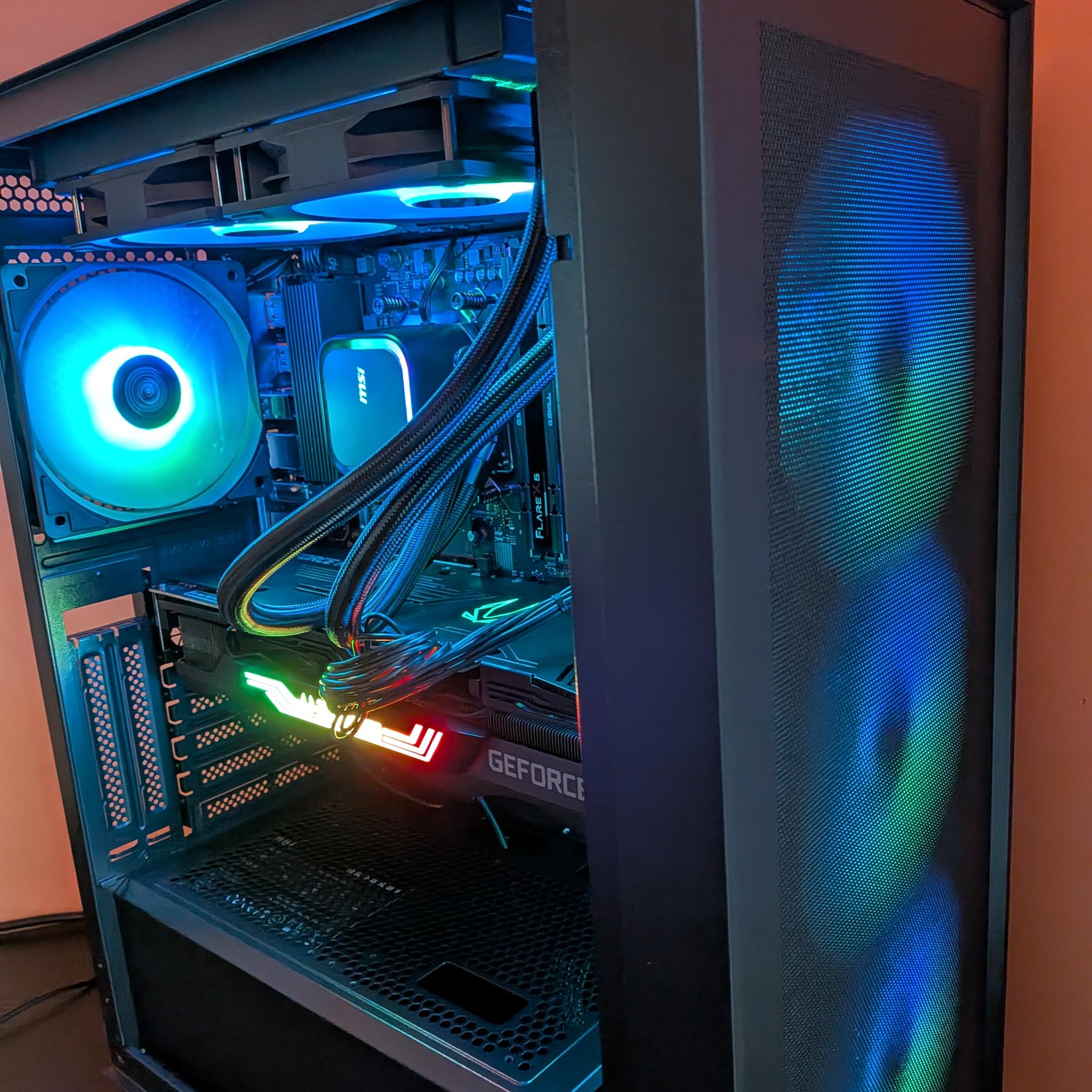 7500X3D | RTX 3080 Ti | 32GB | 1TB | 650W
