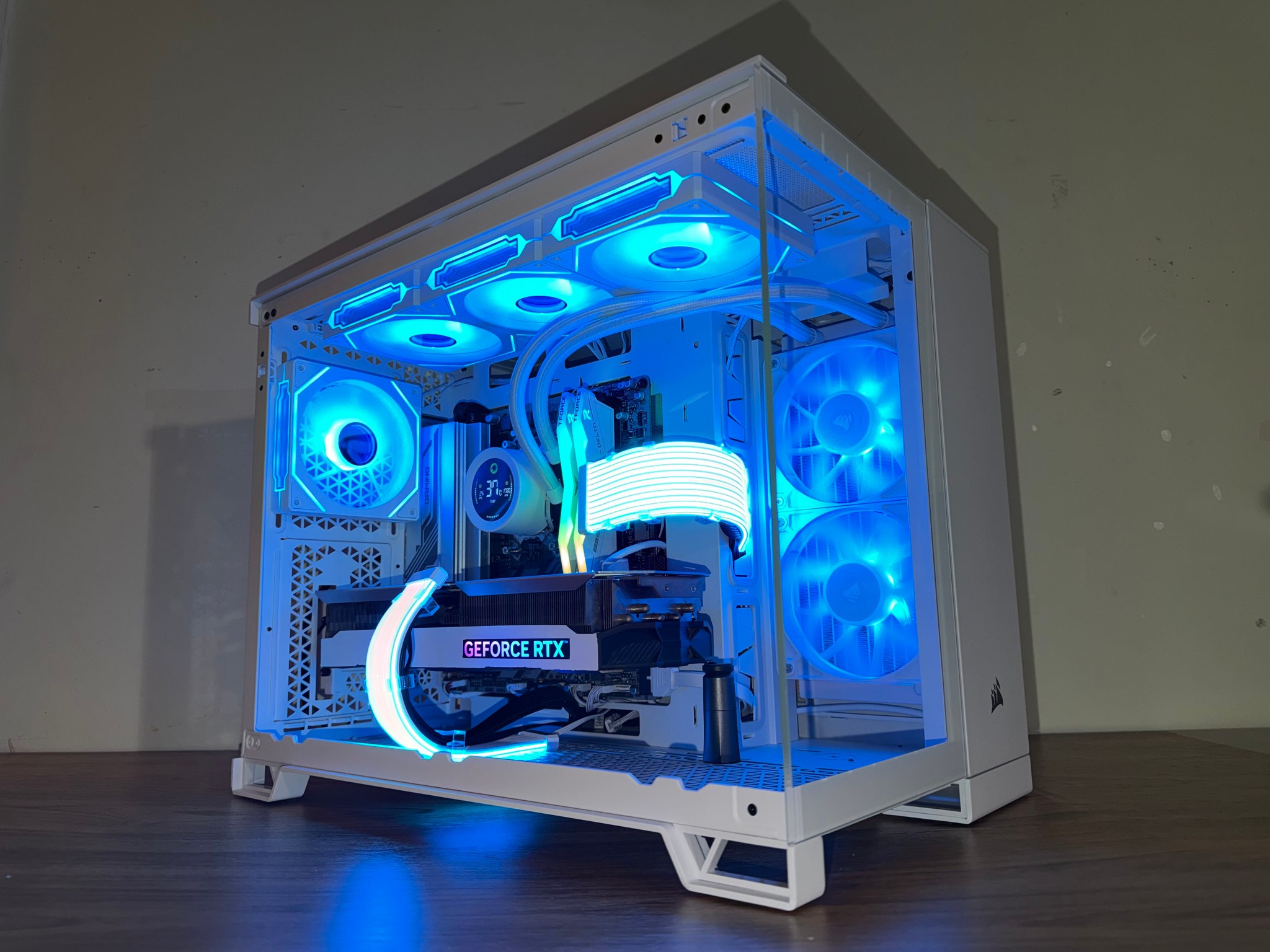 ❄️Corsair Glacier Prime: RTX 4070 Ti • Ryzen 9600X • DDR5 • All-White RGB Build