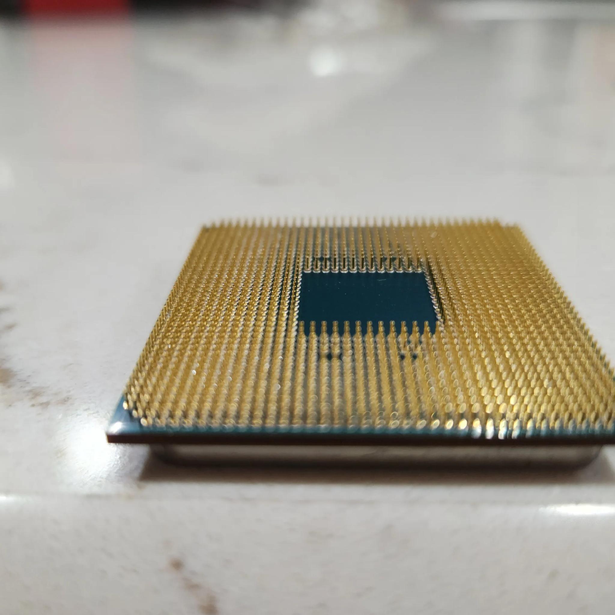 AMD Ryzen 9 3900x NO BOX NO COOLER