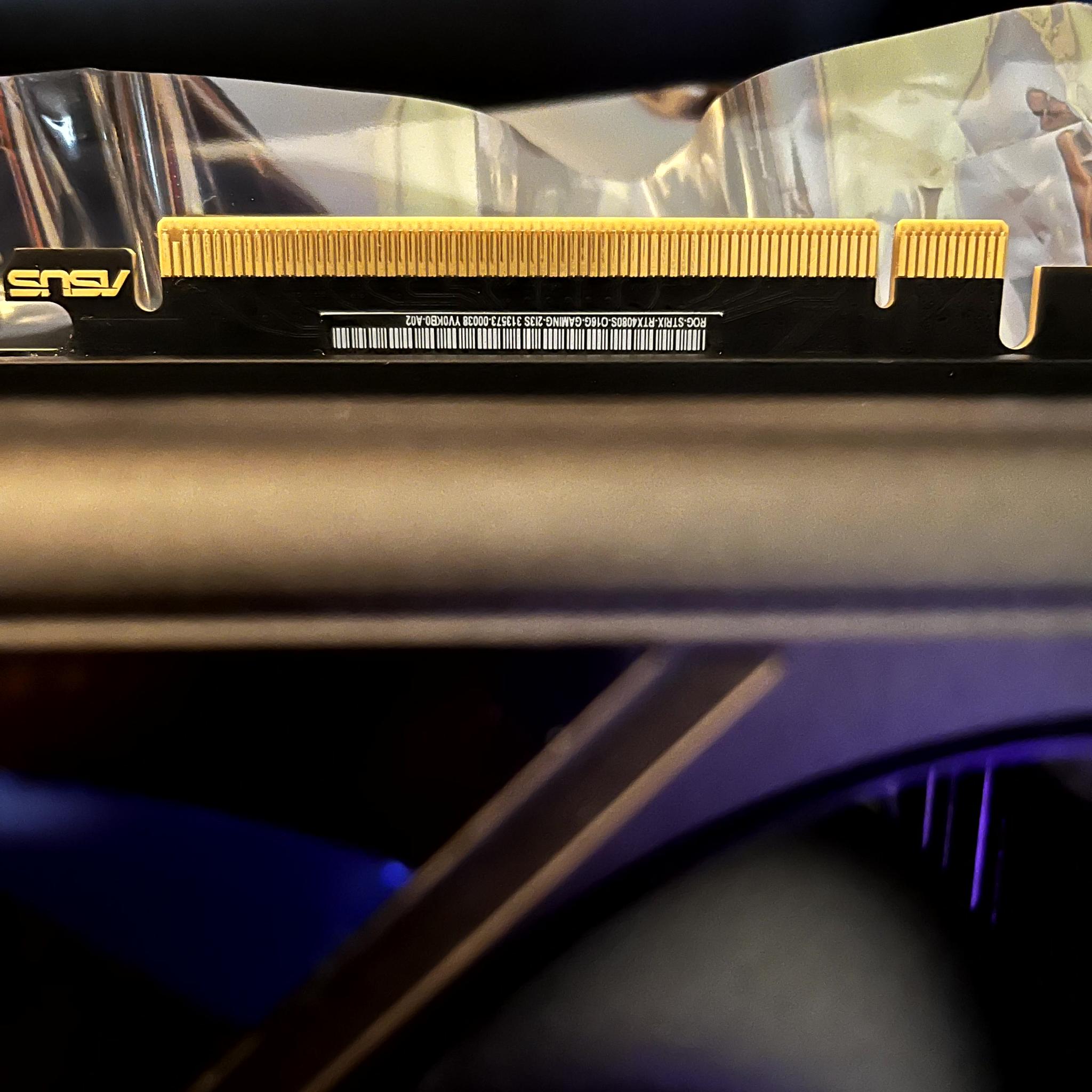 RTX™ 4080 SUPER OC Edition 16GB - (ROG Strix GeForce RTX™ 4080 SUPER 16GB GDDR6X OC Edition)