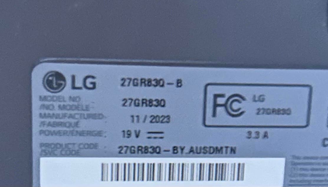 LG UltraGear 27" (1440P) (240Hz) Gaming Monitor (27GR83Q-B)