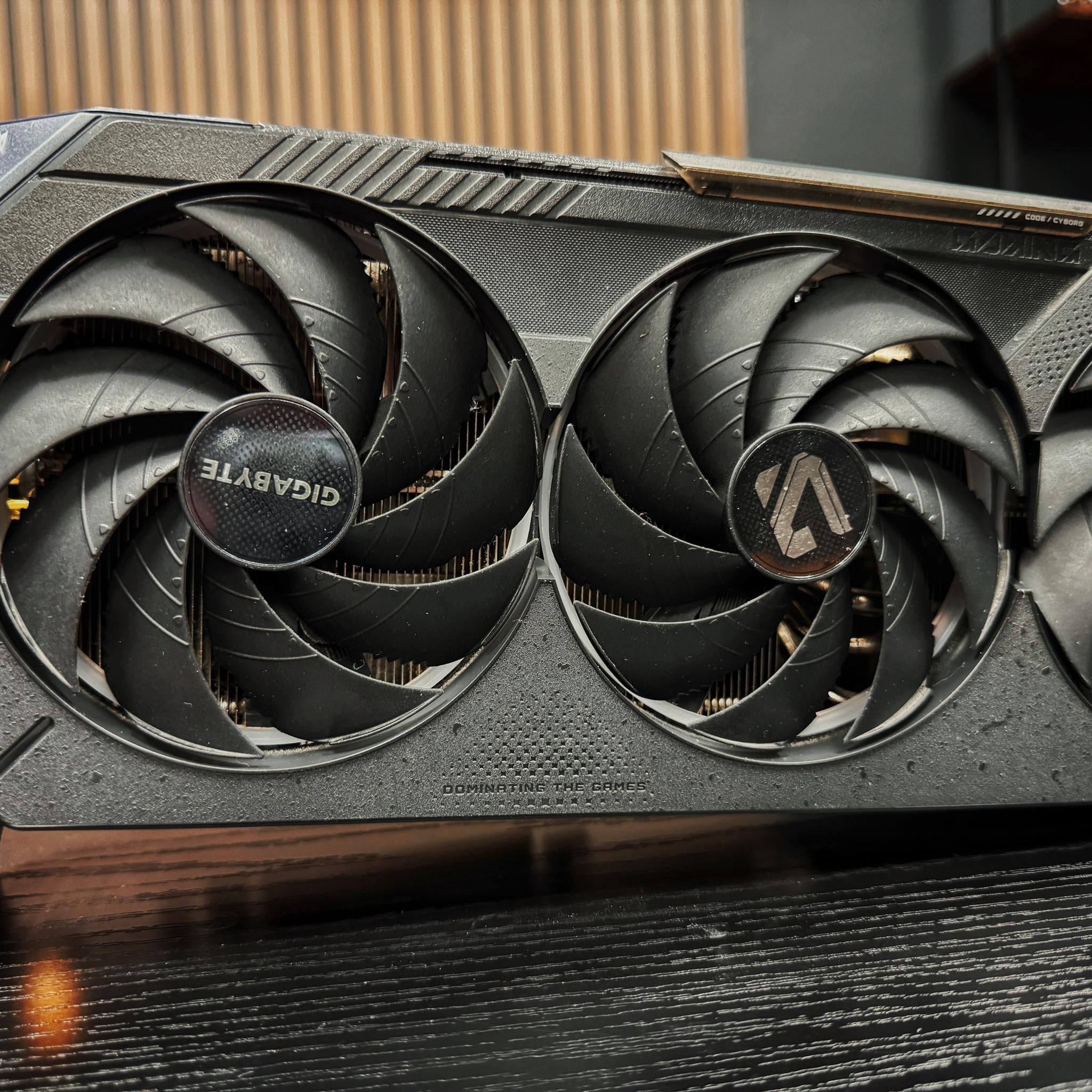 GIGABYTE GeForce RTX 5090 GAMING OC 32G