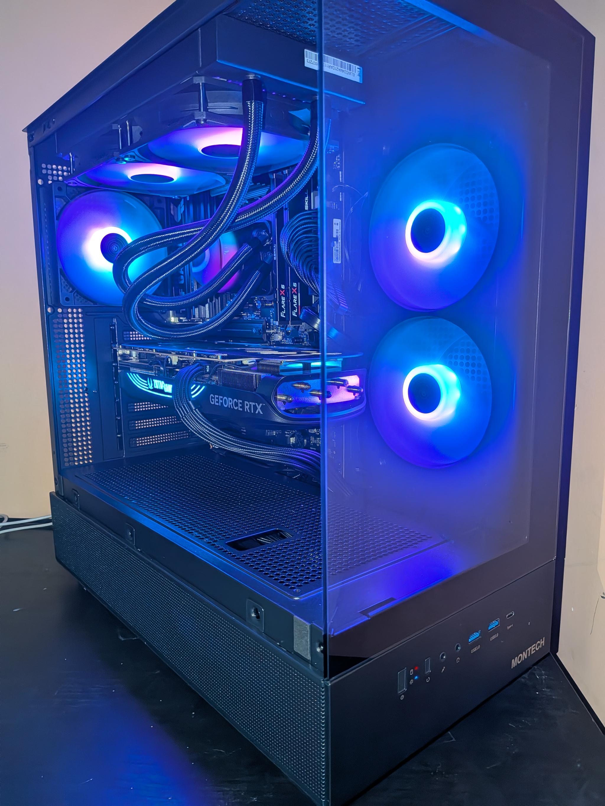 7500X3D | RTX 4080 SUPER | 32GB DDR5 | 2TB SSD | 850W