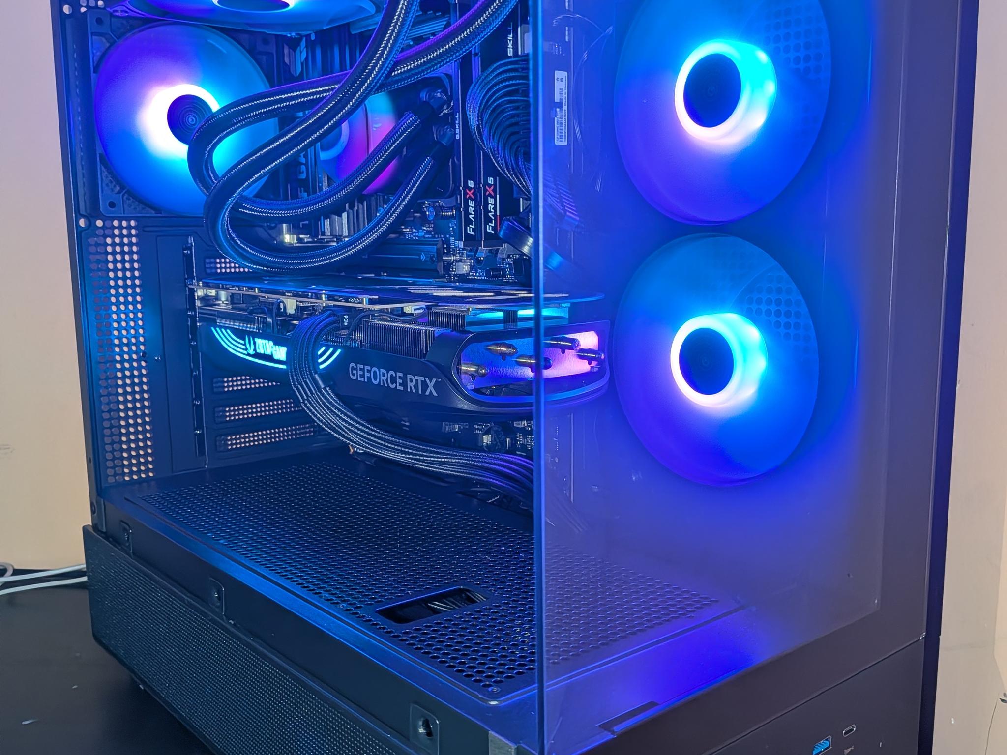7500X3D | RTX 4080 SUPER | 32GB DDR5 | 2TB SSD | 850W