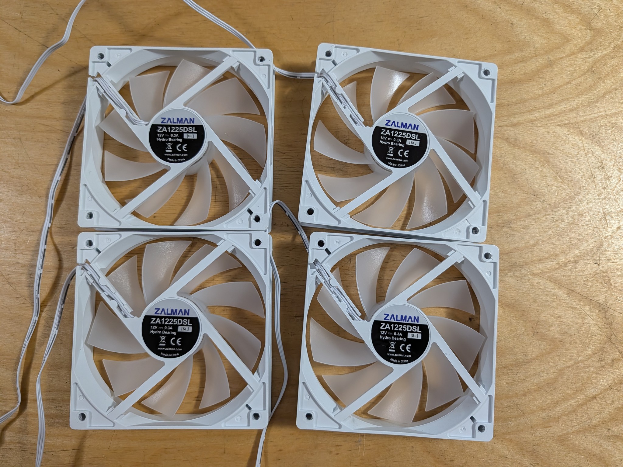 4x Zalman rainbow fans white