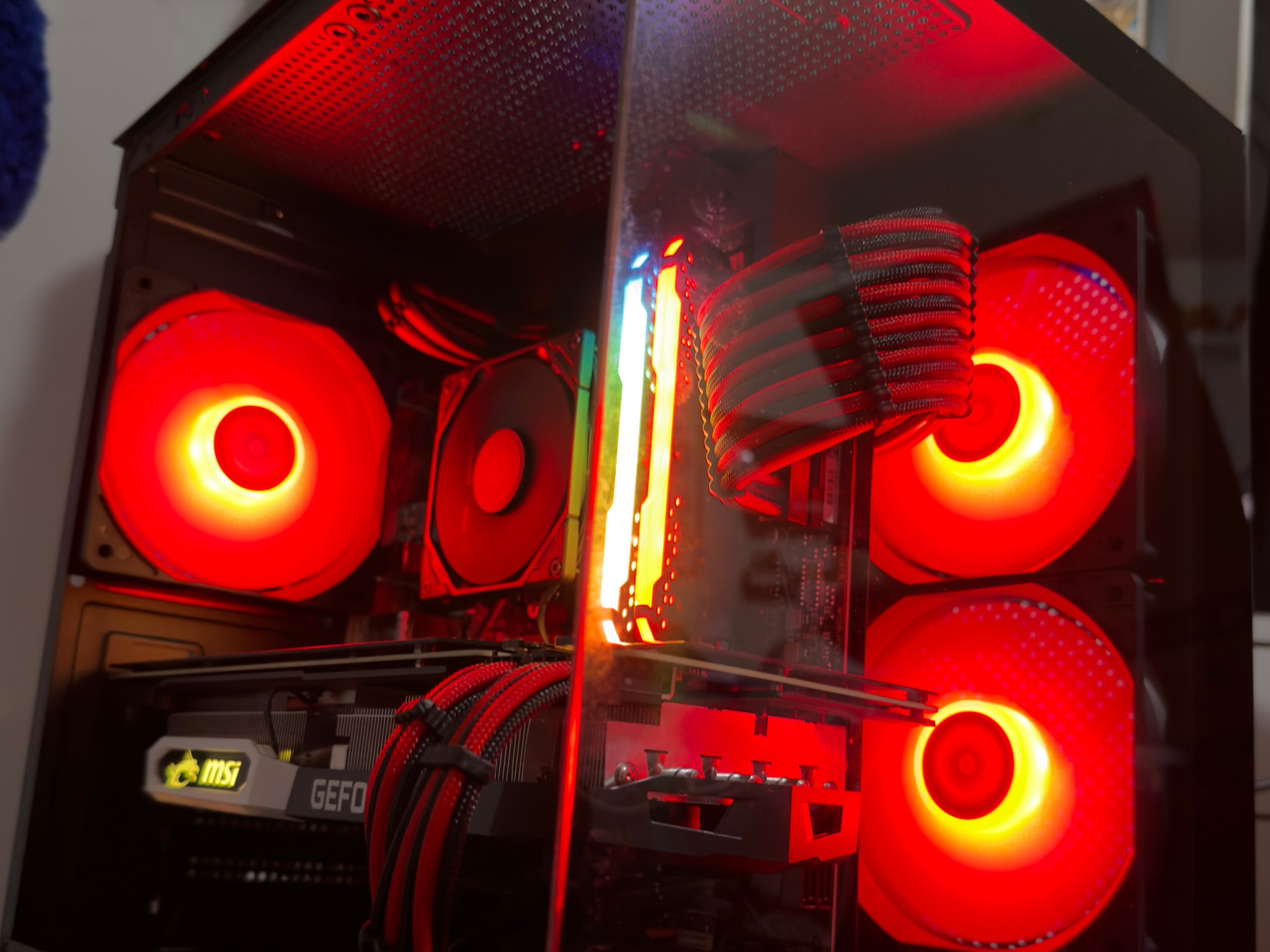 Firestorm 🔥 Gaming PC - RTX 2070 | Ryzen 5 | 1TB SSD | RGB 🔥