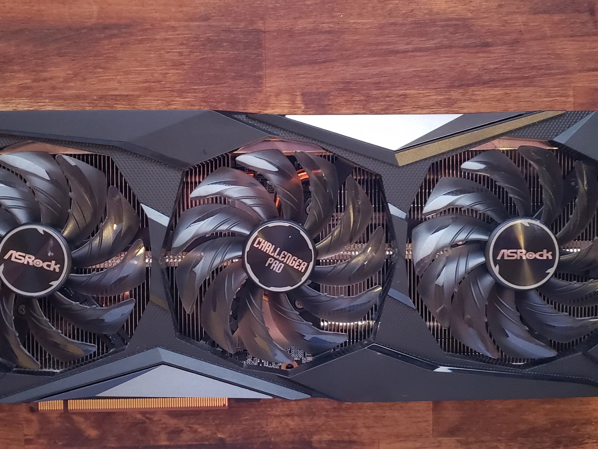 ASRock RX 6700 XT Challenger series 12gb
