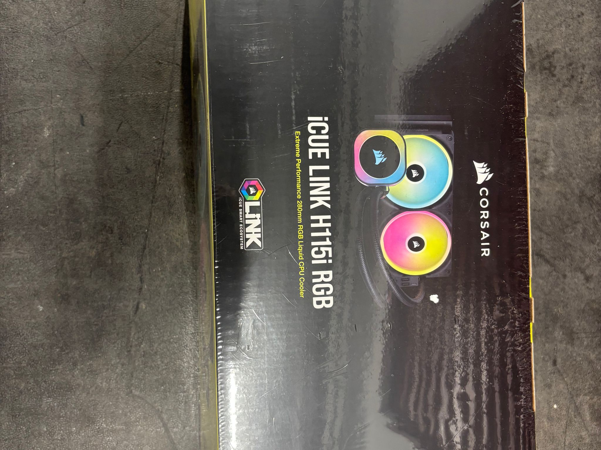 Corsair iCUE H115i RGB ELITE