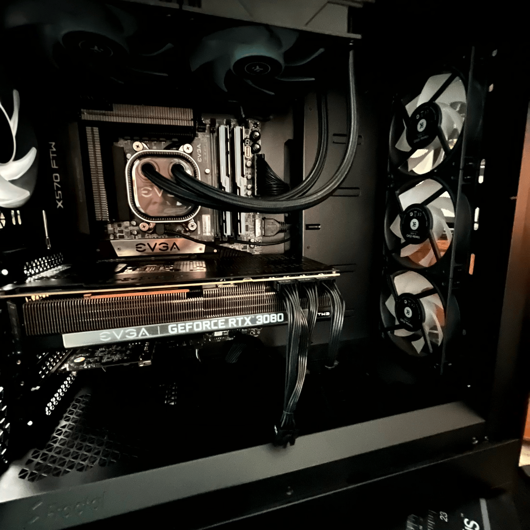 EVGA RTX 3080, Ryzen 7 5800X; 32G 3600Mhz RAM; EVGA AIO