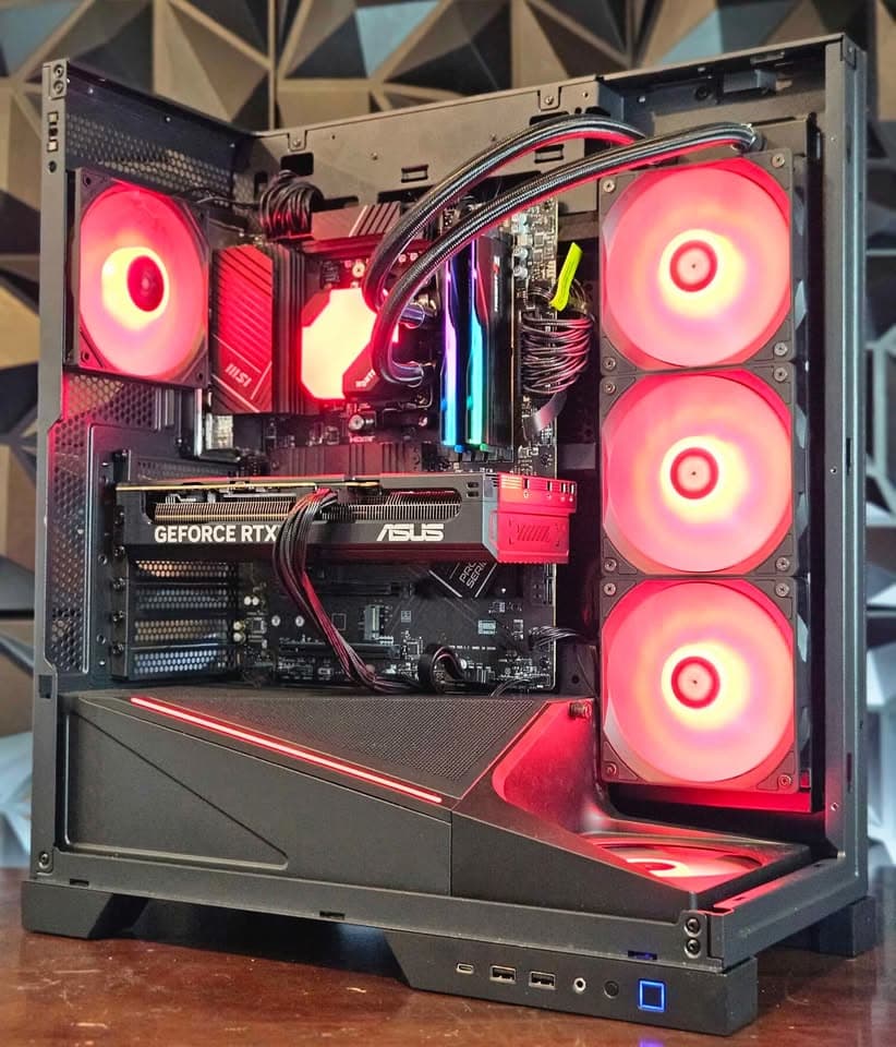 ⚪⚫️Stealth⚫️⚪ Gaming PC ( Ryzen 7 + RTX 4070 Super)