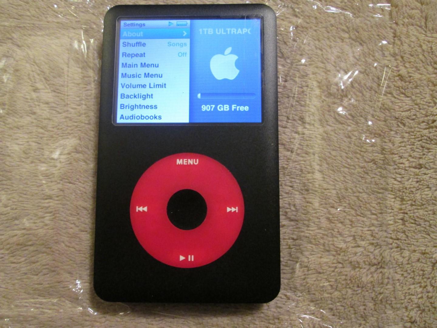 iPod Classic 1TB SSD + 3000mah Battery