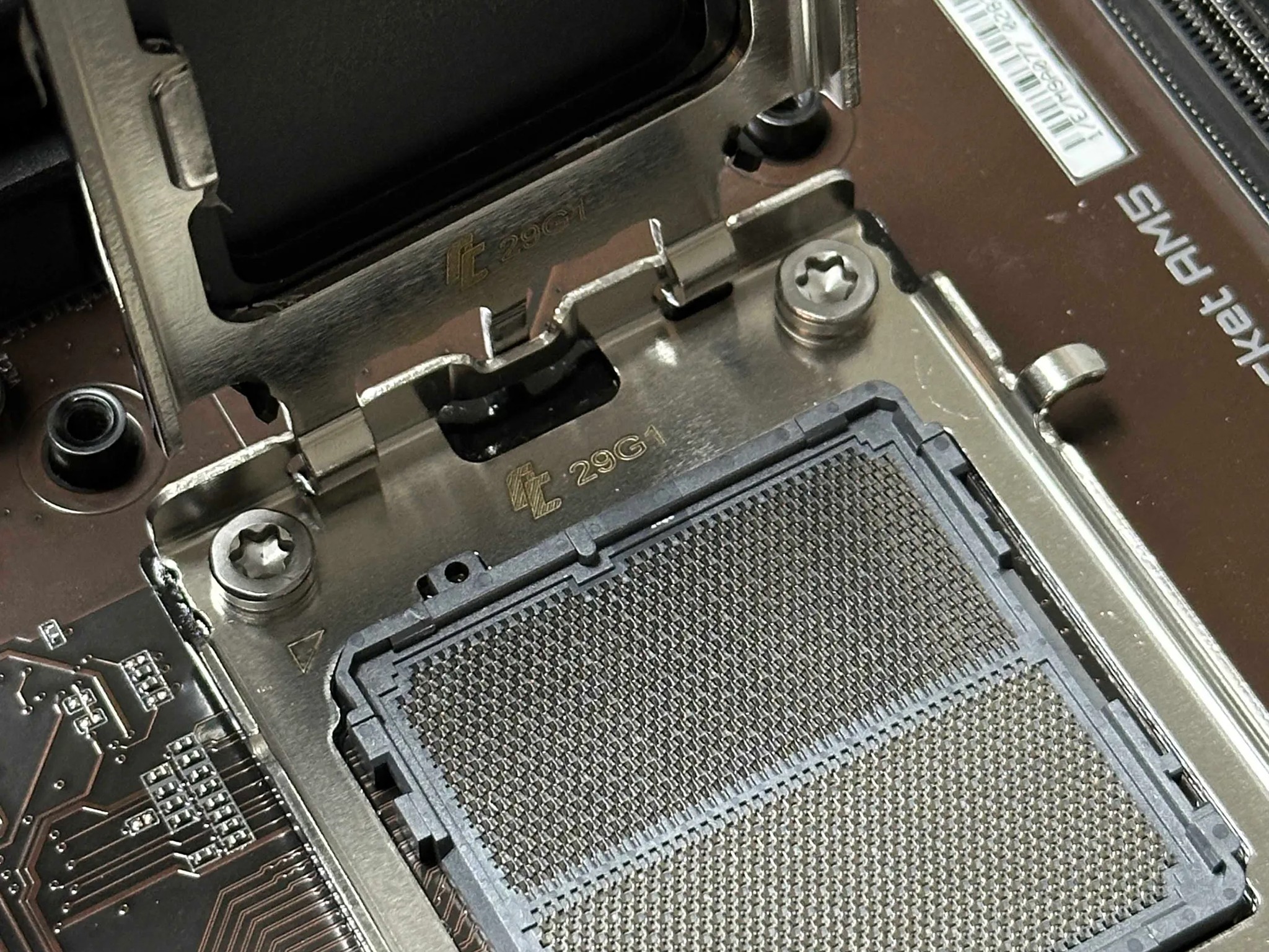 GIGABYTE B650 DS3H Motherboard | Perfect Condition | AMD Socket AM5 | Supports Two Gen 4 M.2 Drives