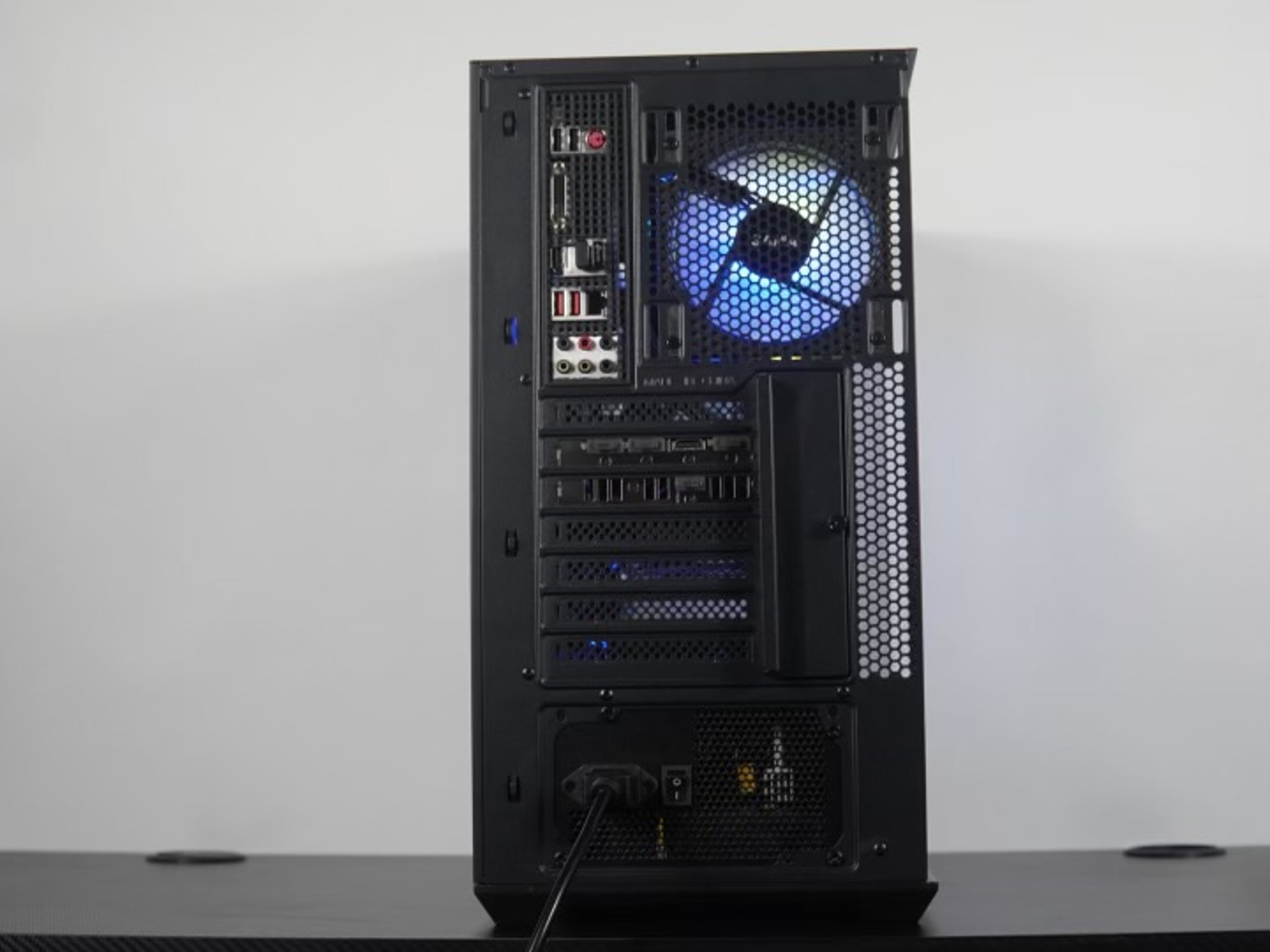 Gaming Pc Ryzen 5 5600x/3060ti