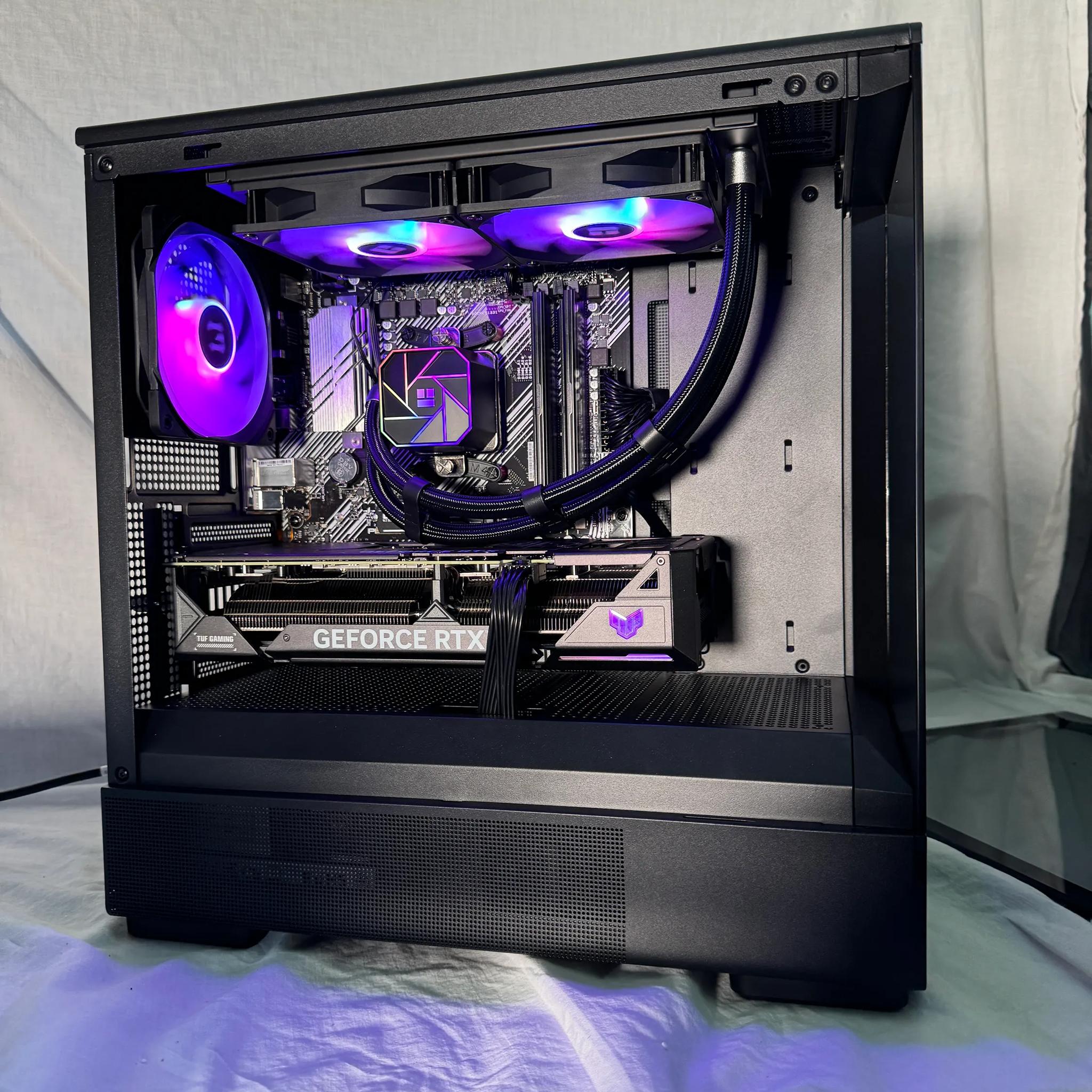 RTX 4070 Ryzen 5800x Gaming PC