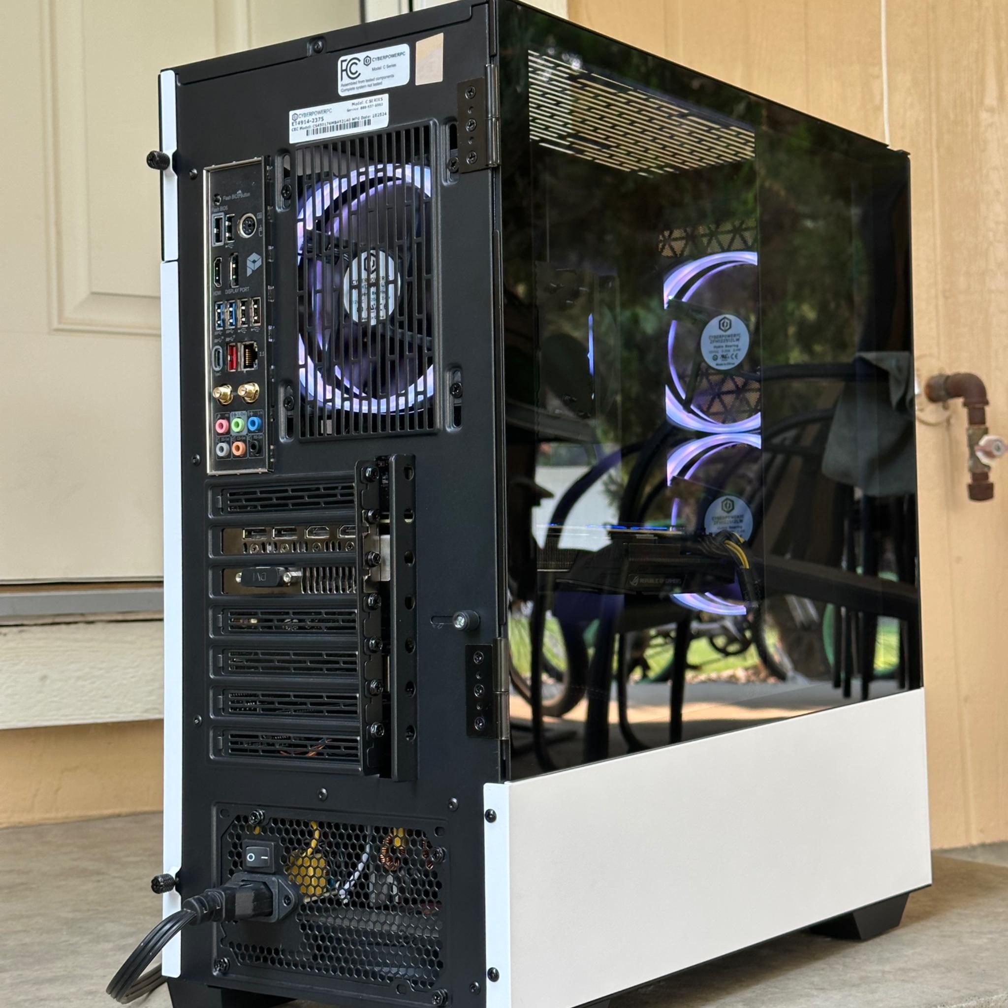 i3-12100F / 16GB 3000Mhz Ram / GTX 1070 / 512GB SSD / Windows 11