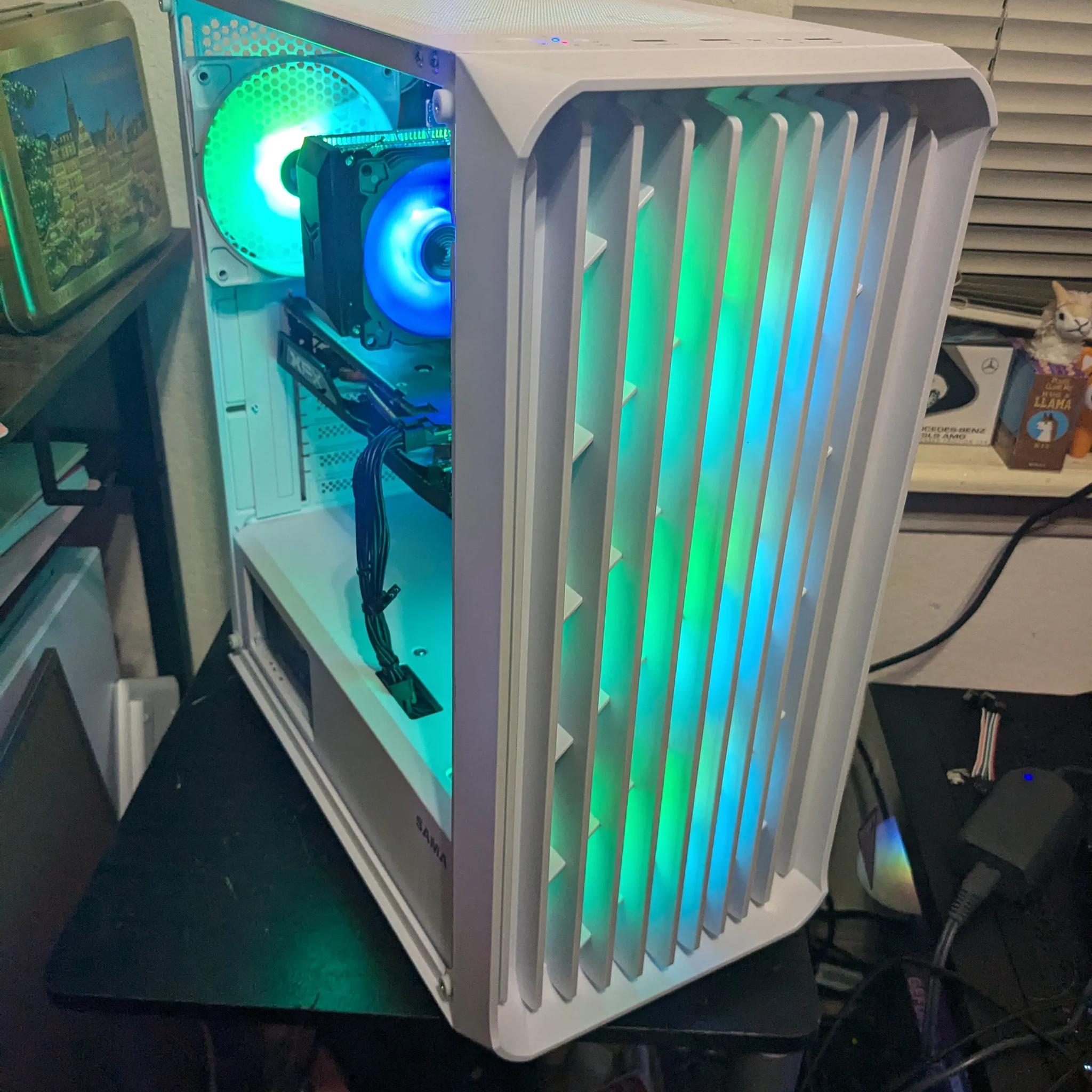 FREE SHIP|| 6 Core Intel Xeon, 16GB RAM, RX 470 4GB, 512GB SSD, Win10, RGB, Wifi