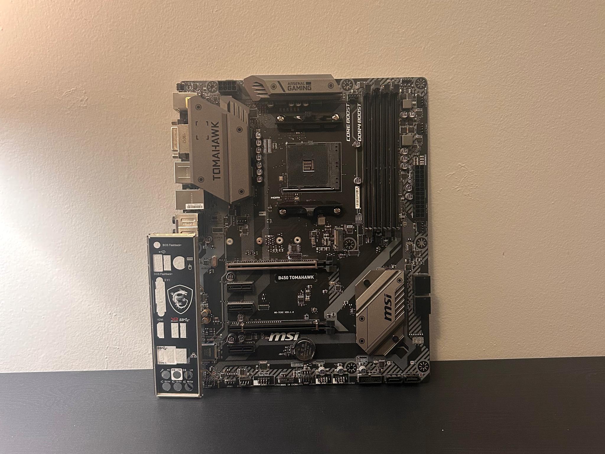 MSI B450 TOMAHAWK