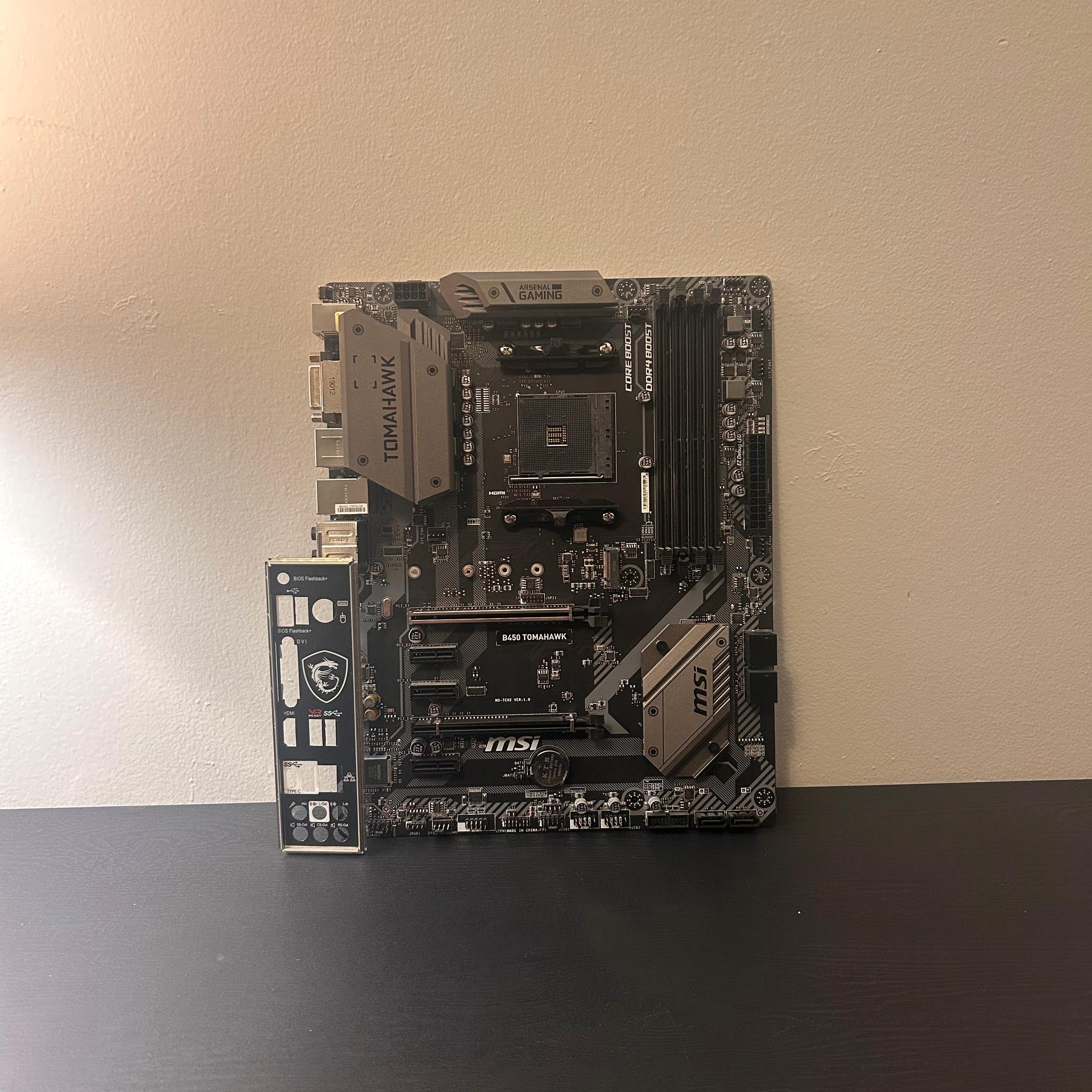 MSI B450 TOMAHAWK