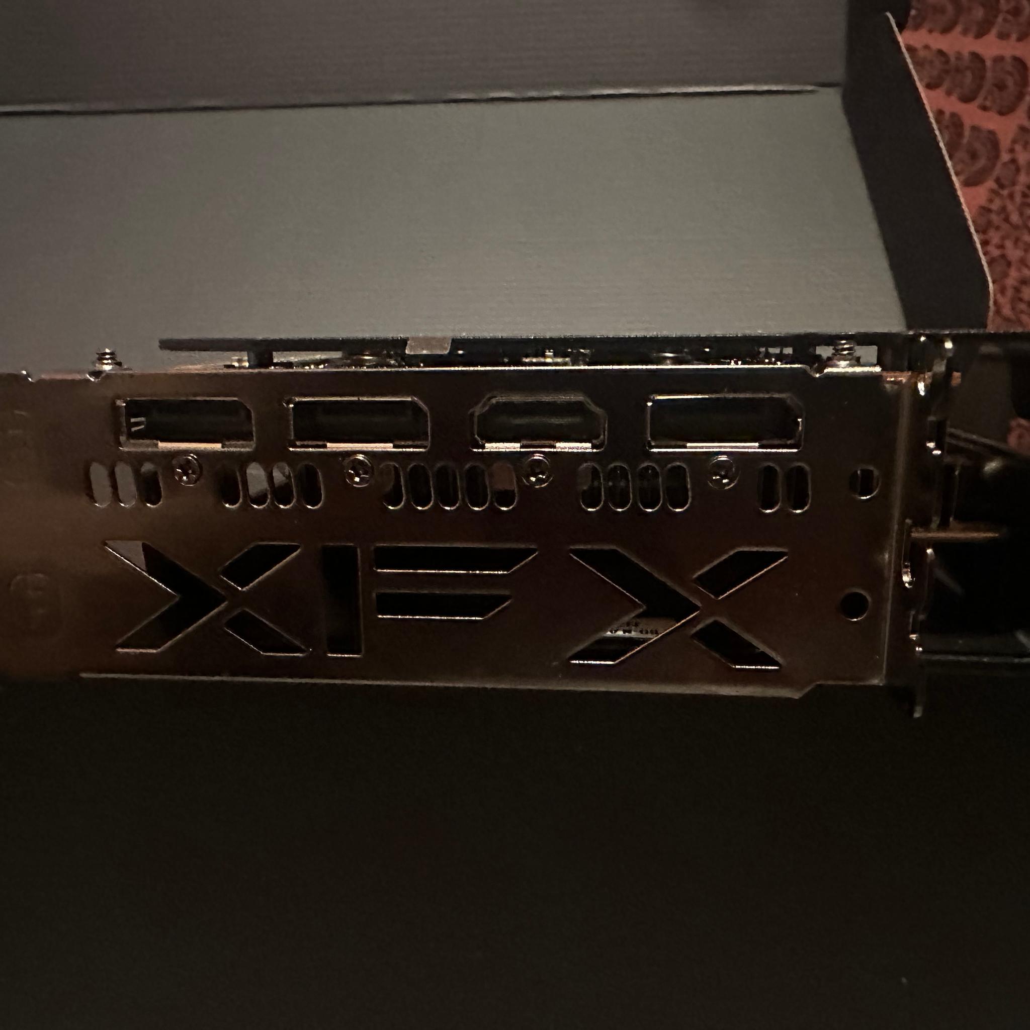 AMD Radeon RX 6650 XT 8GB GDDR6