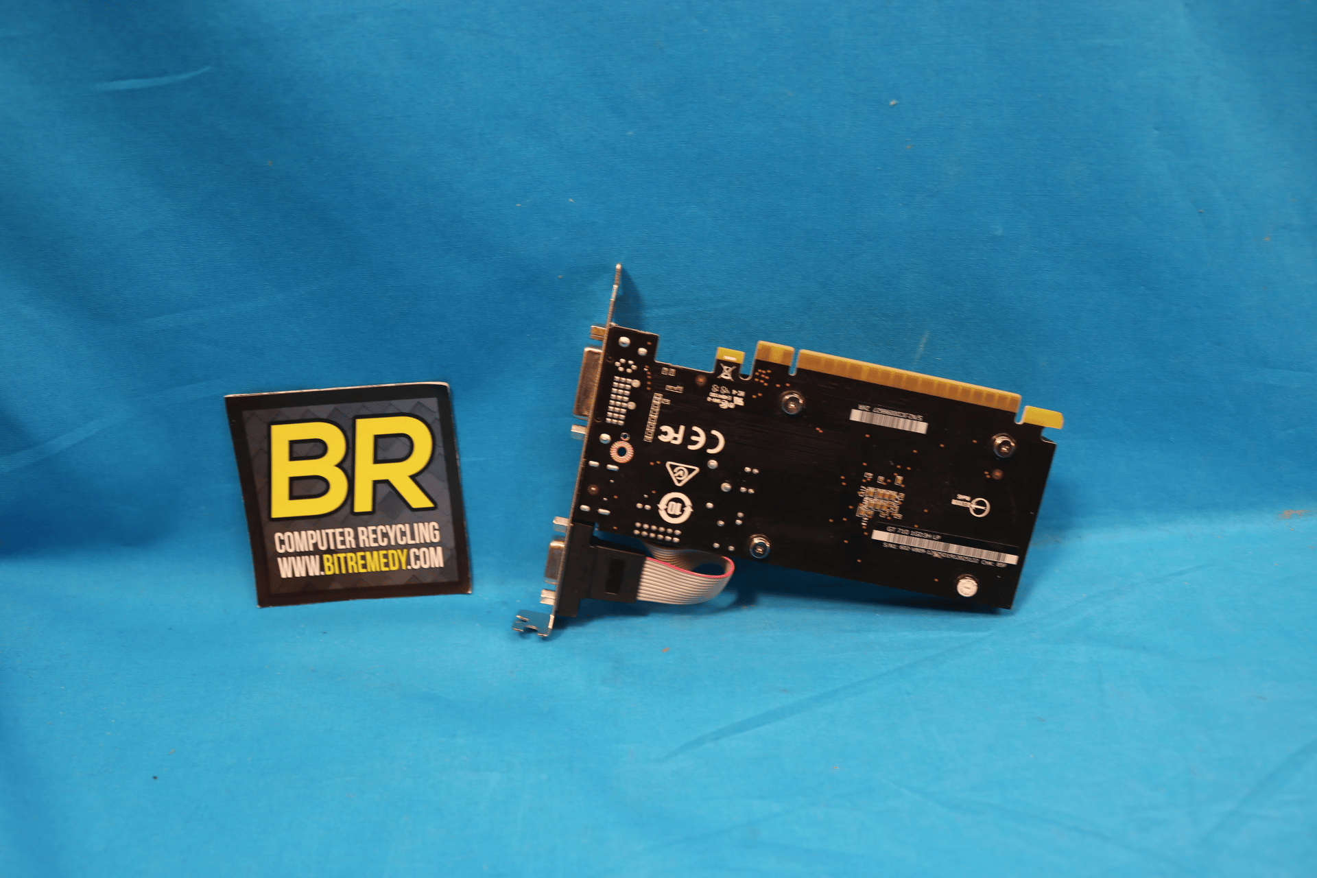 MSI NVIDIA GeForce GT 710 1 GB GDDR3 Low Profile Desktop GPU GT 710 1GD3H LP