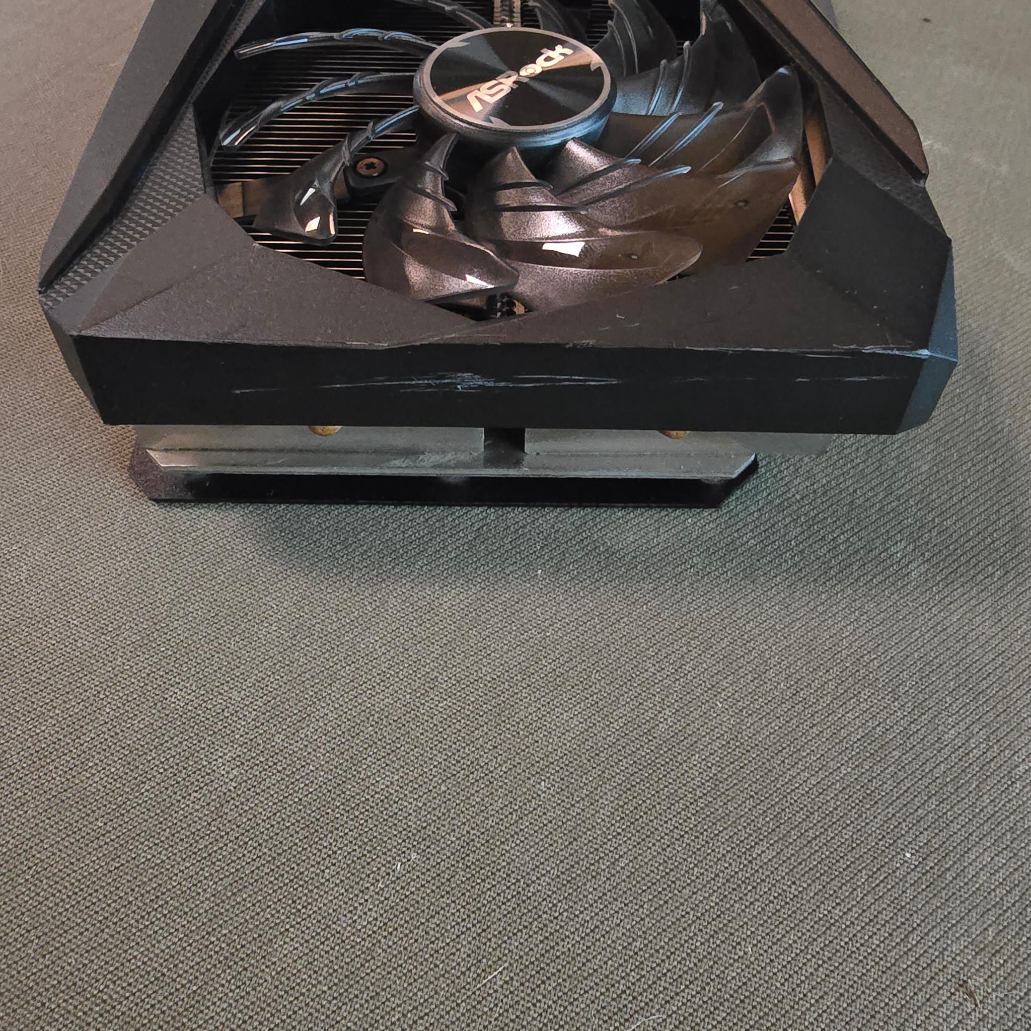 ASRock Challenger Pro OC Radeon RX 6600 XT
