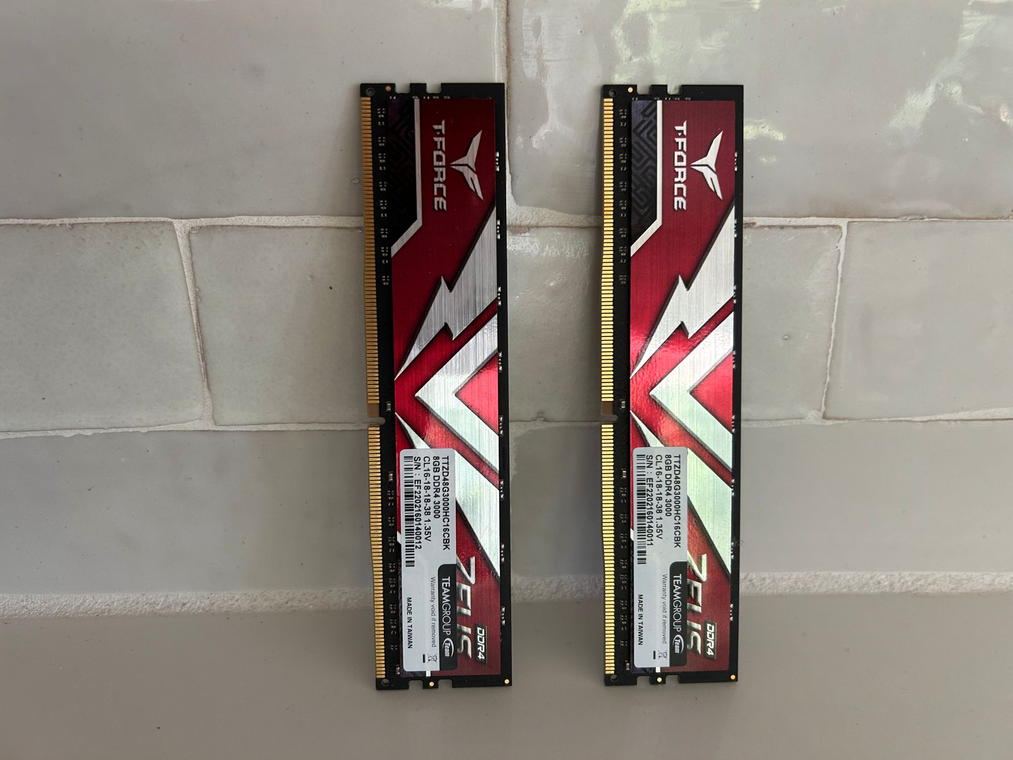TEAMGROUP T-Force Zeus DDR4 16GB Kit (2 x 8GB) 3000MHz (PC4 24000) CL16 Desktop Gaming Memory Module