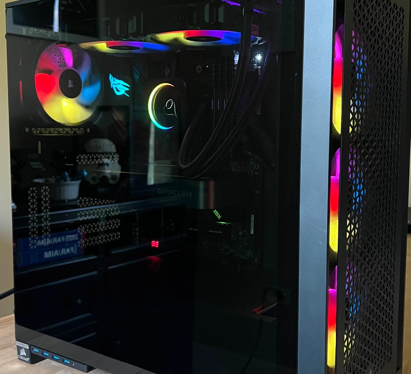 Ryzen 7, RTX 3070 High End Gaming PC