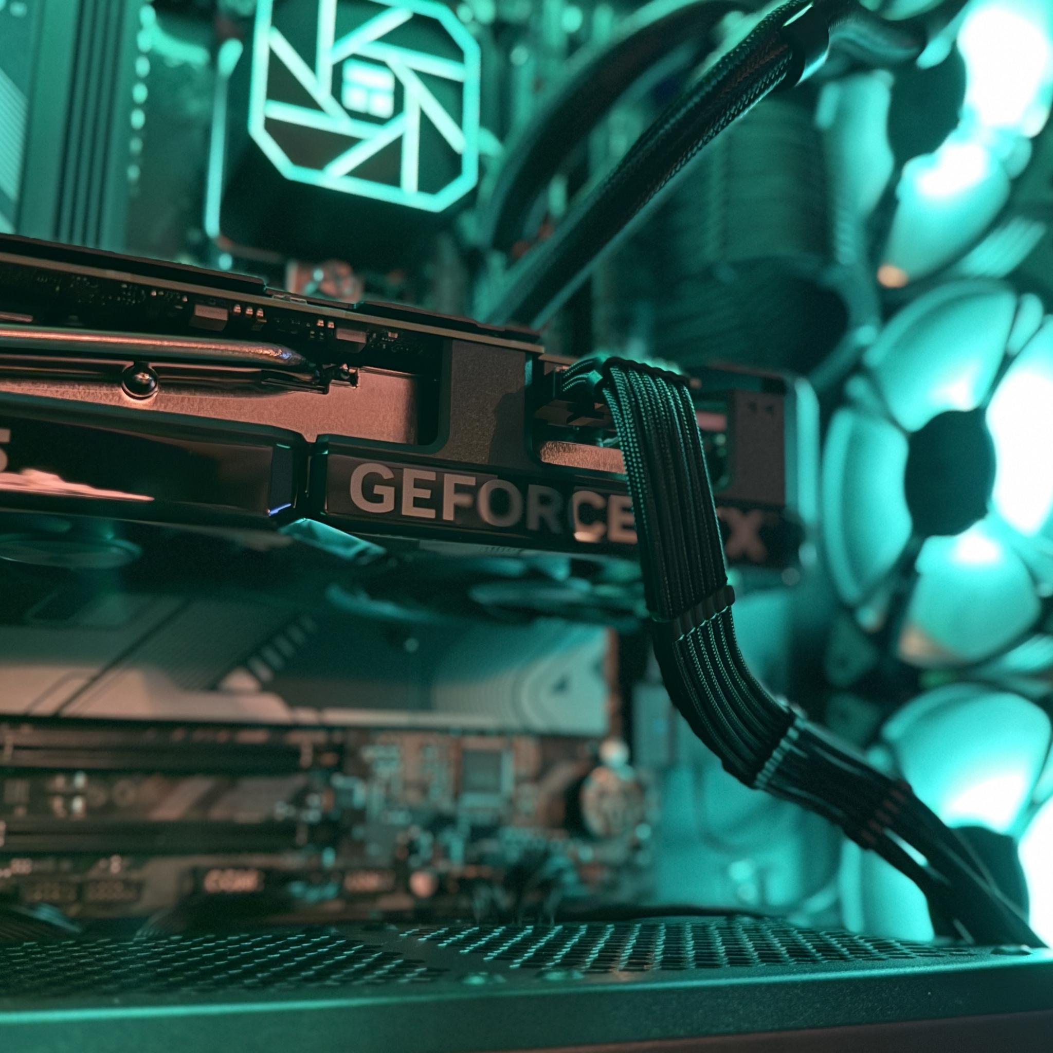 ❇️Emerald❇️ RTX 4070 Super / AMD R7 7700X / 1TB NVME / 32GB DDR5 RAM / 240 AIO / Windows 11 Pro