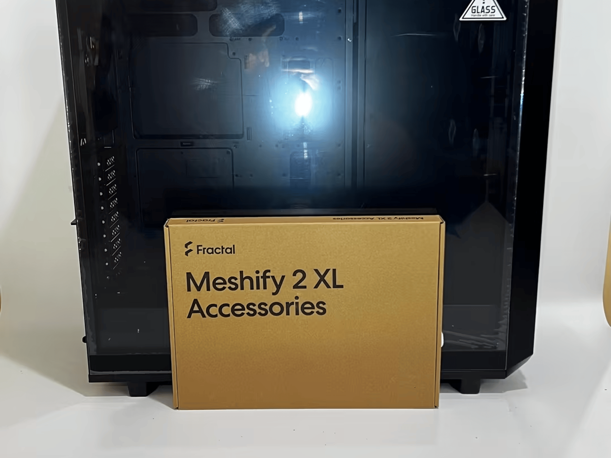 Fractal Design Meshify 2 XL Black ATX Flexible Dark Tinted Tempered Glass Window Full Tower Case