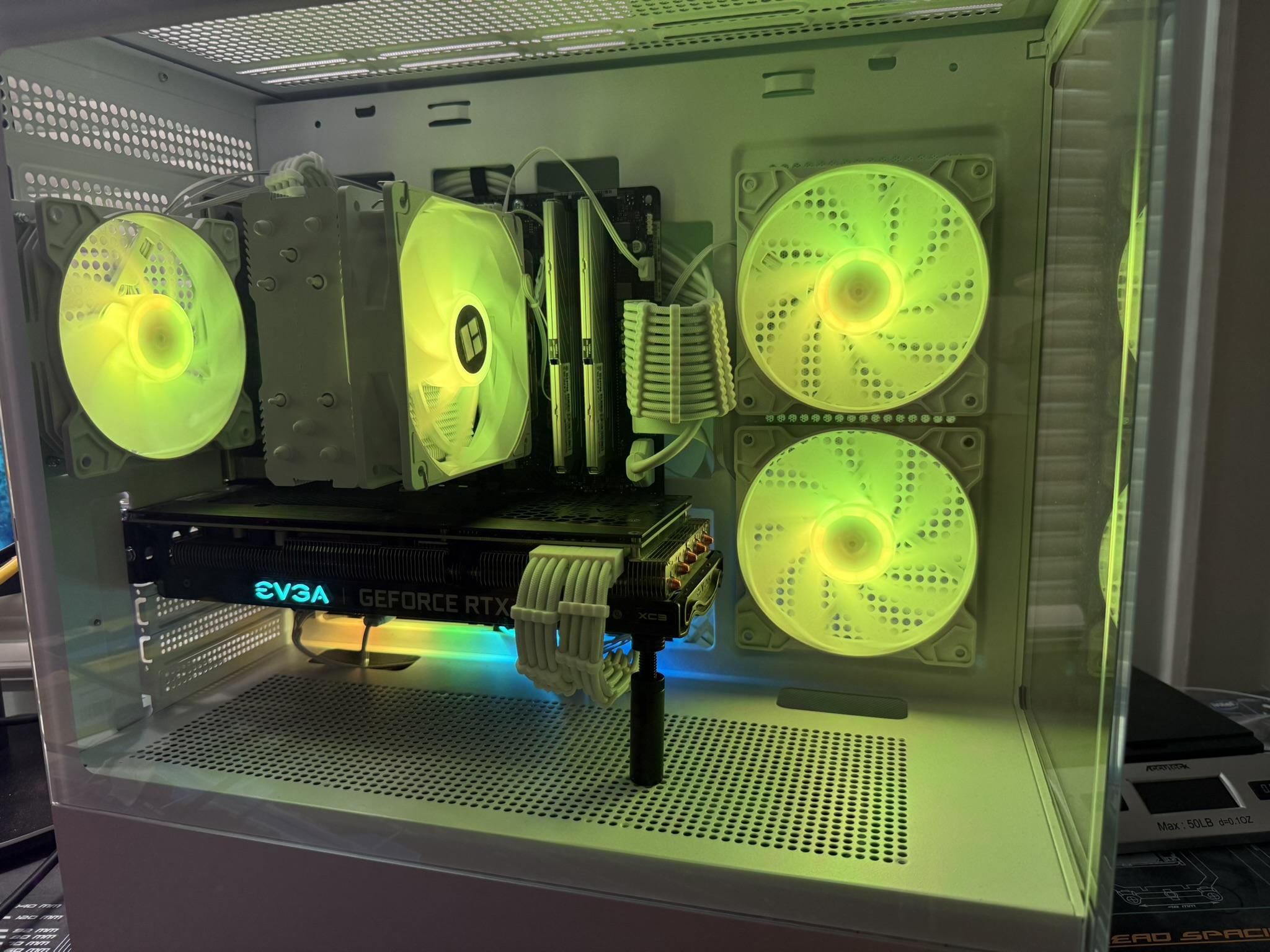 🌨️White Gaming PC | RYZEN 5 5600X | RTX 3070| 32GB RAM | 1TB M.2🌨️