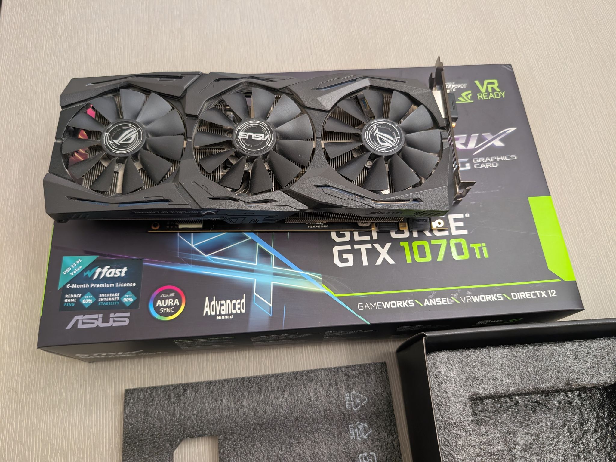ASUS ROG STRIX GeForce GTX 1070 Ti