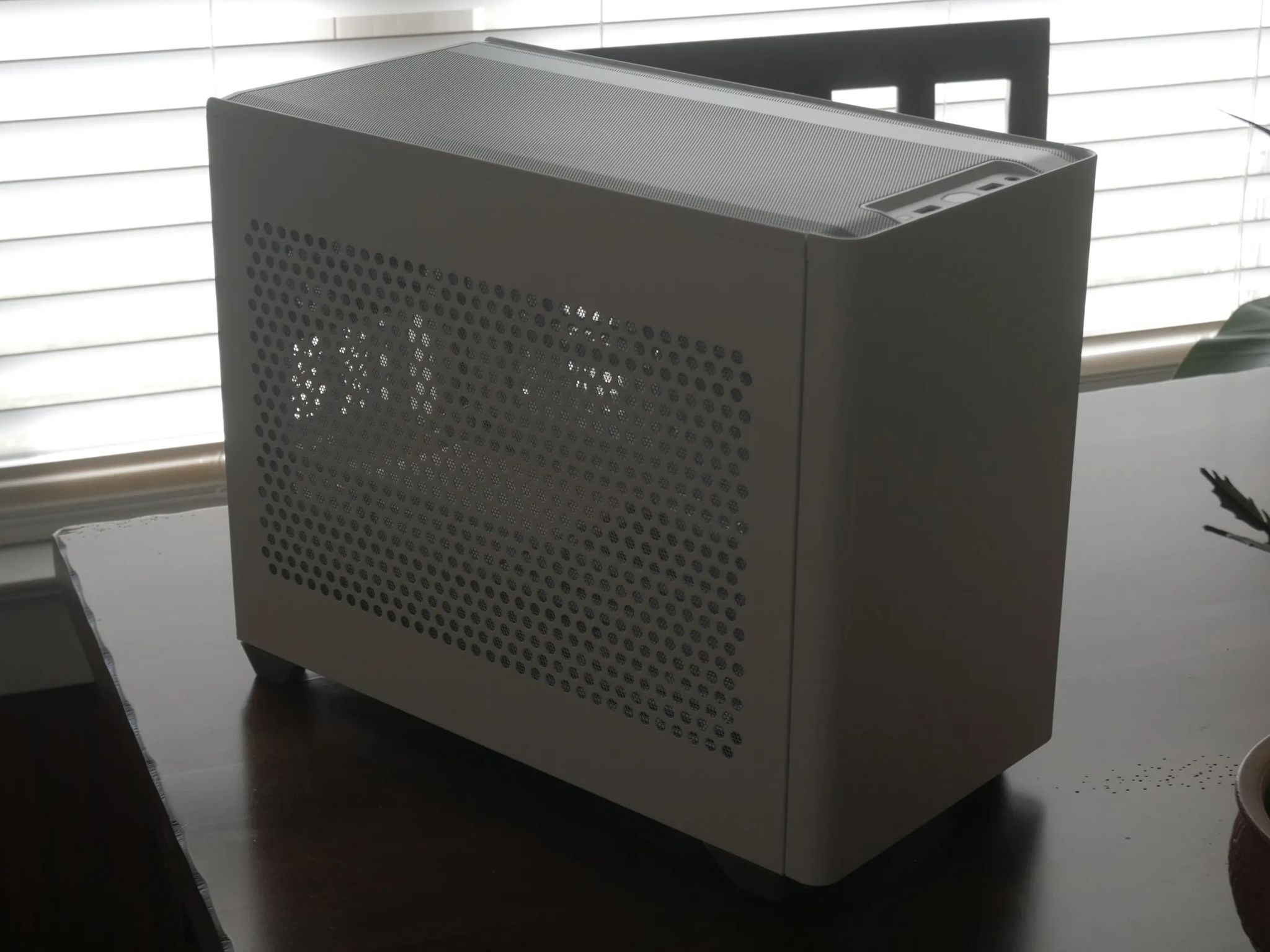 CoolerMaster NR200 Mini-ITX Case White