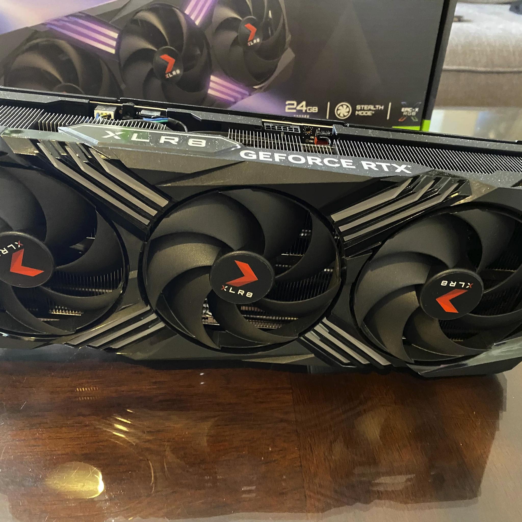 PNY RTX 4090 XLR8 Gaming VERTO EPIC-X RGB