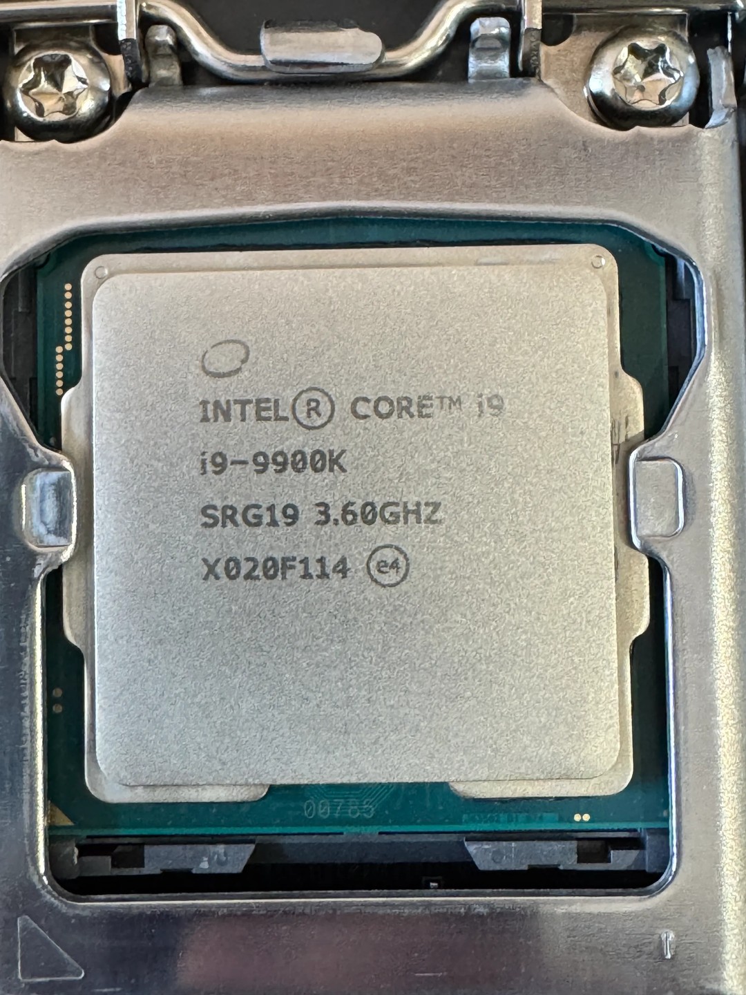 Gigabyte Z390 Aorus Pro WIFI Motherboard + Intel Core i9-9900K