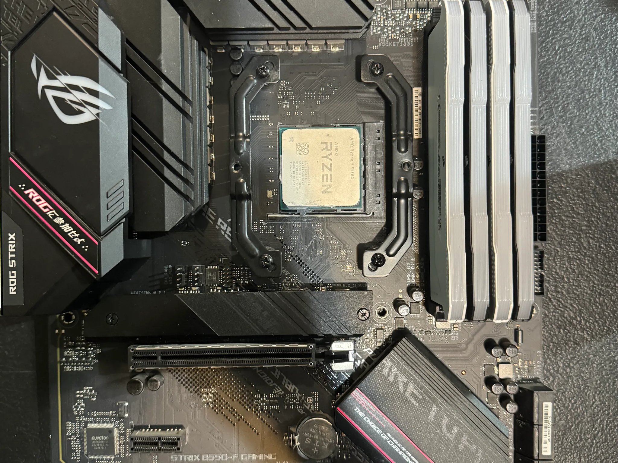 Ryzen 9 5950X/ROG Strix B550/64GB 3600MHZ/1TB 980 Pro CPU+Mobo+RAM+SSD Combo