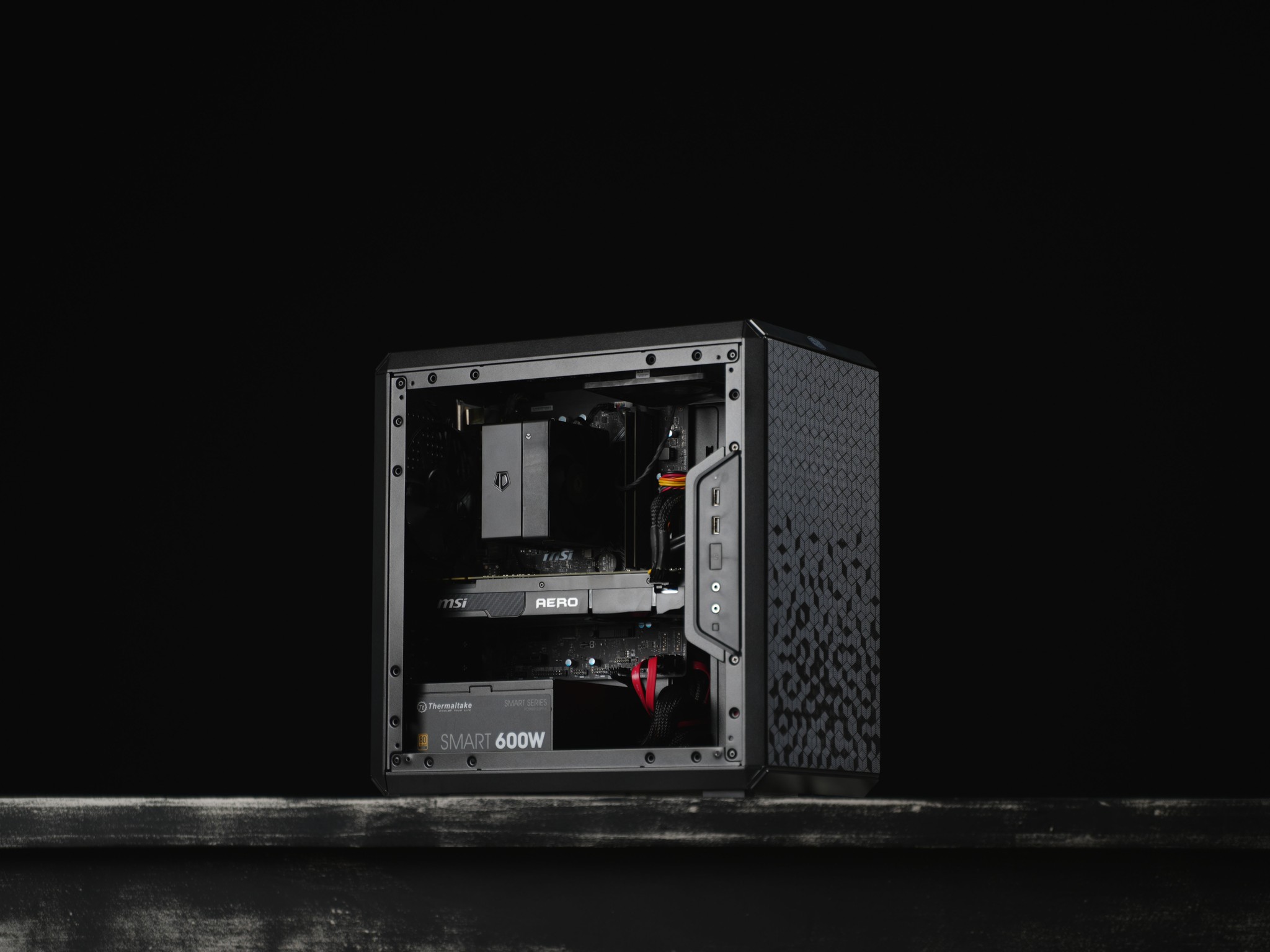 \ TN-70 / GTX 1070  Intel Core i7 6700K 1TB 16GB Windows 11 Gaming PC