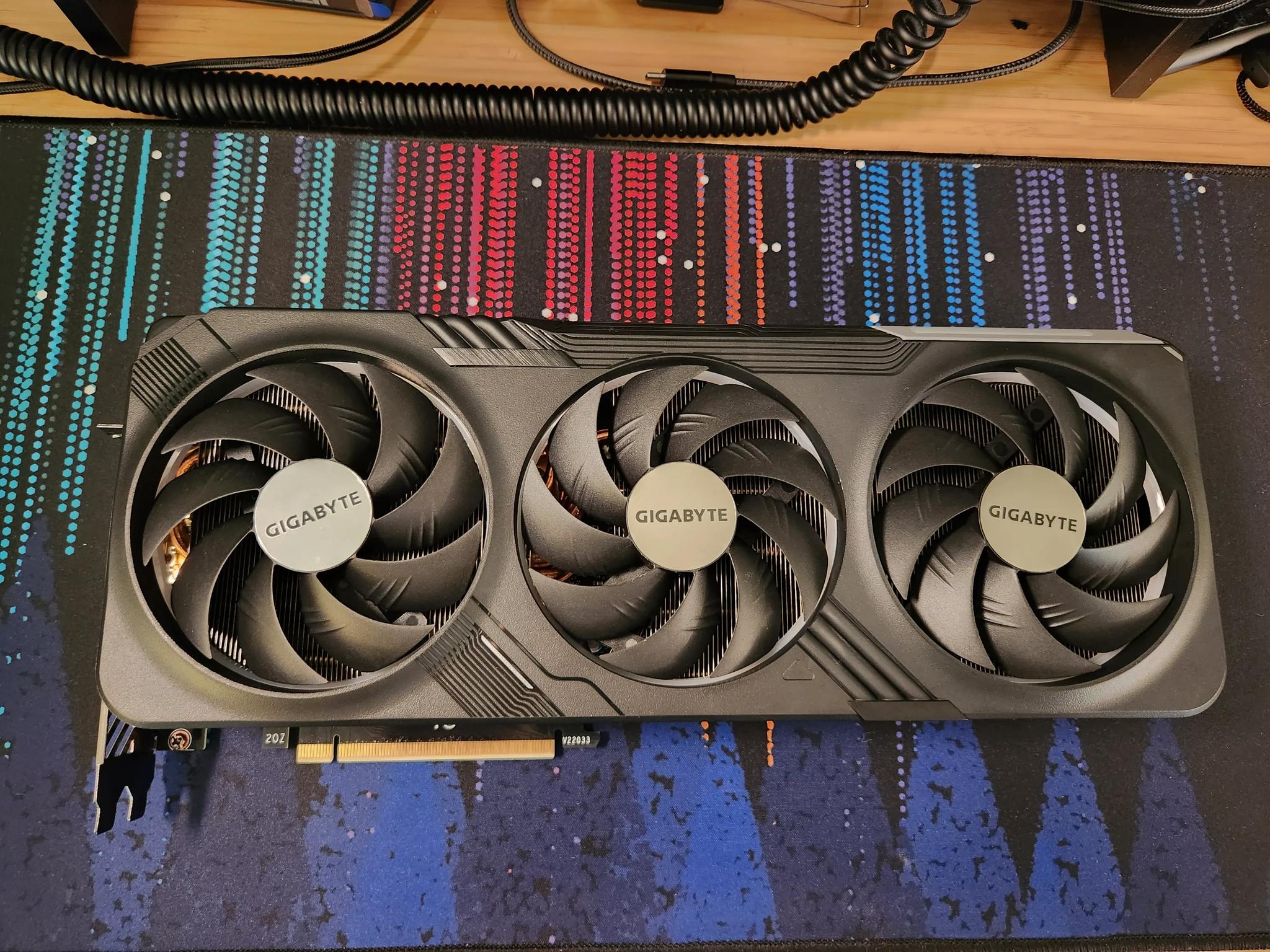 Gigabyte Gaming OC GeForce RTX 4070 Ti 12GB