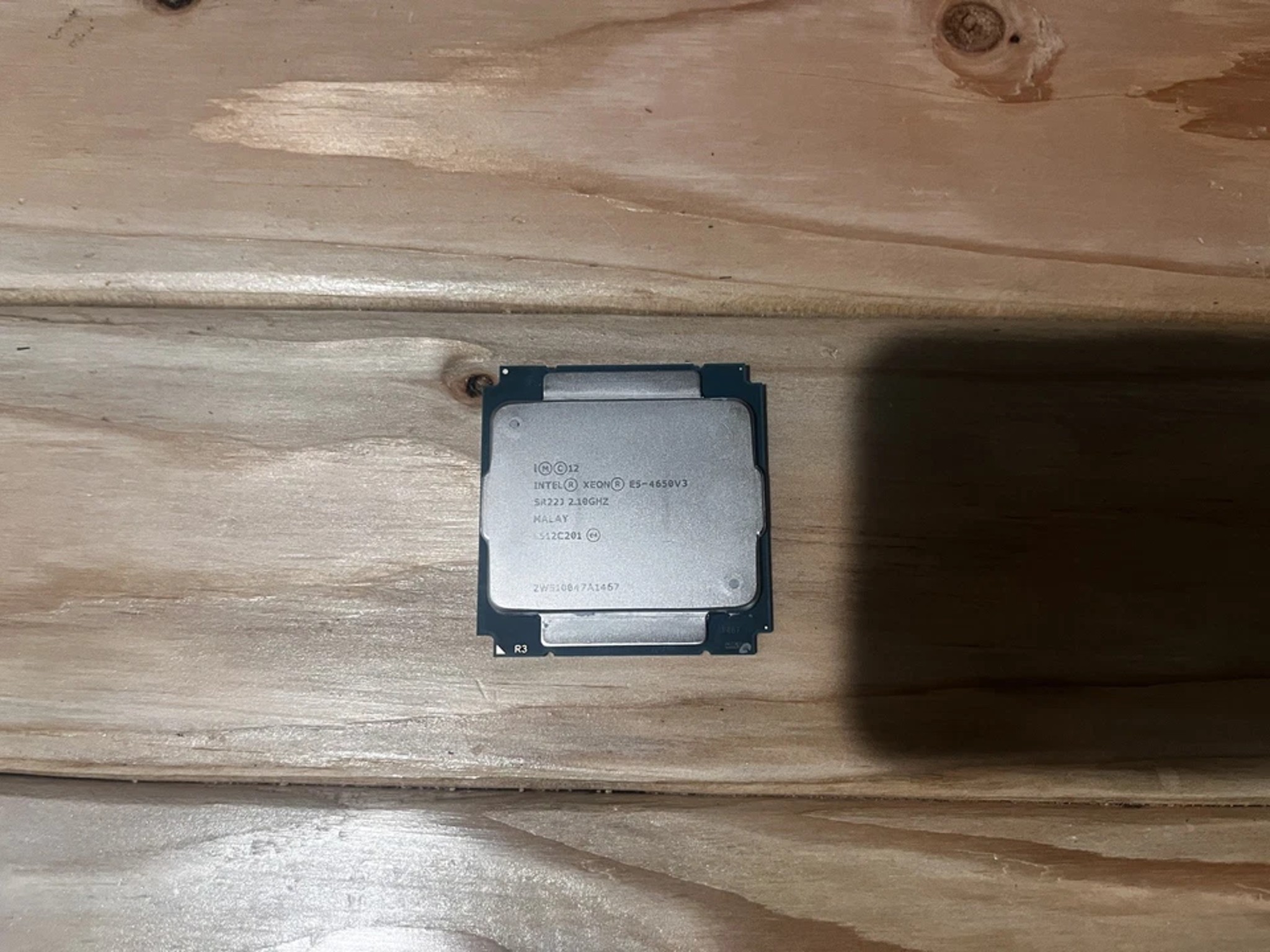 Intel Xeon E5-4650 v3 12-Core 2.1GHz LGA2011-3 DDR4 Server CPUs Lot of 6