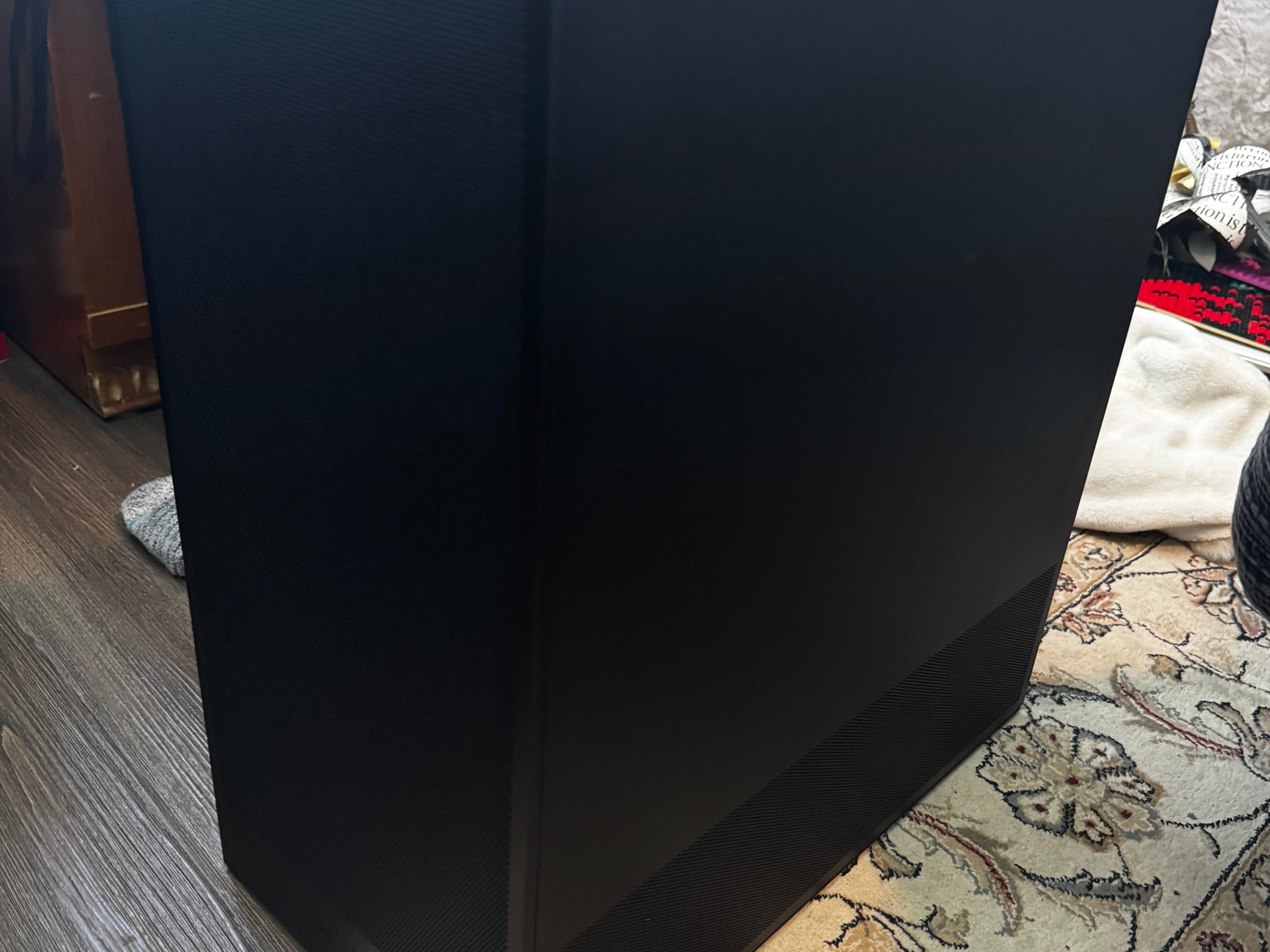 GeForce RTX 5070 Custom Gaming PC - Ryzen 7 9700X, 32GB RAM, 1TB NVMe SSD