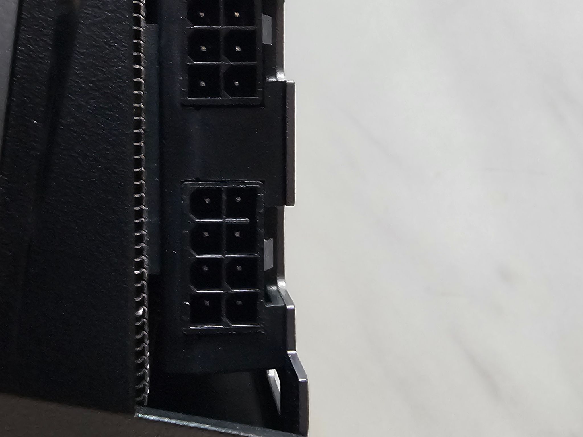 Gigabyte RTX 3080 Ti Gaming OC - Intermittent Display (Passes POST) - FOR PARTS