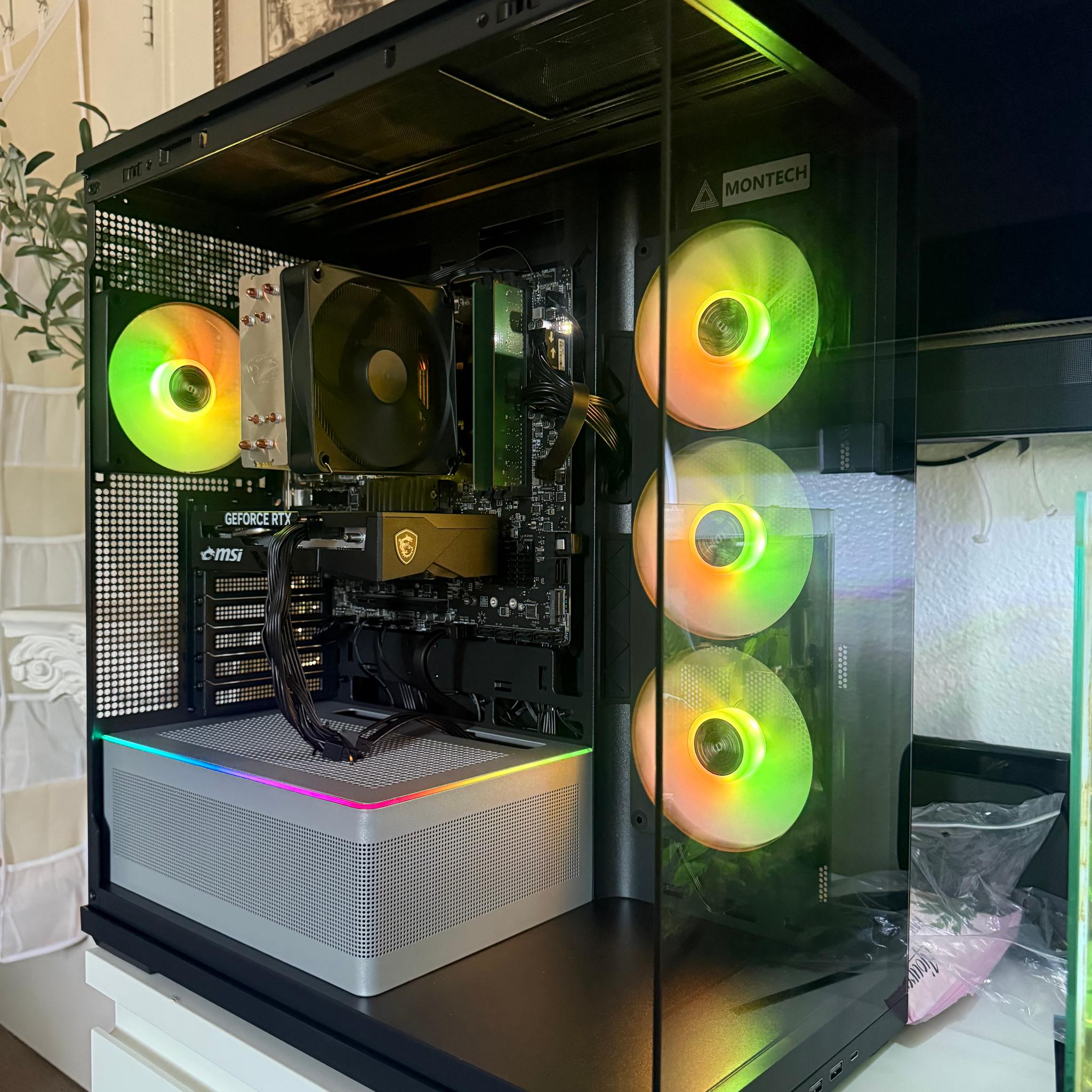 Black Gaming Pc Computer Desktop RTX 5050 / Ryzen 5 5500