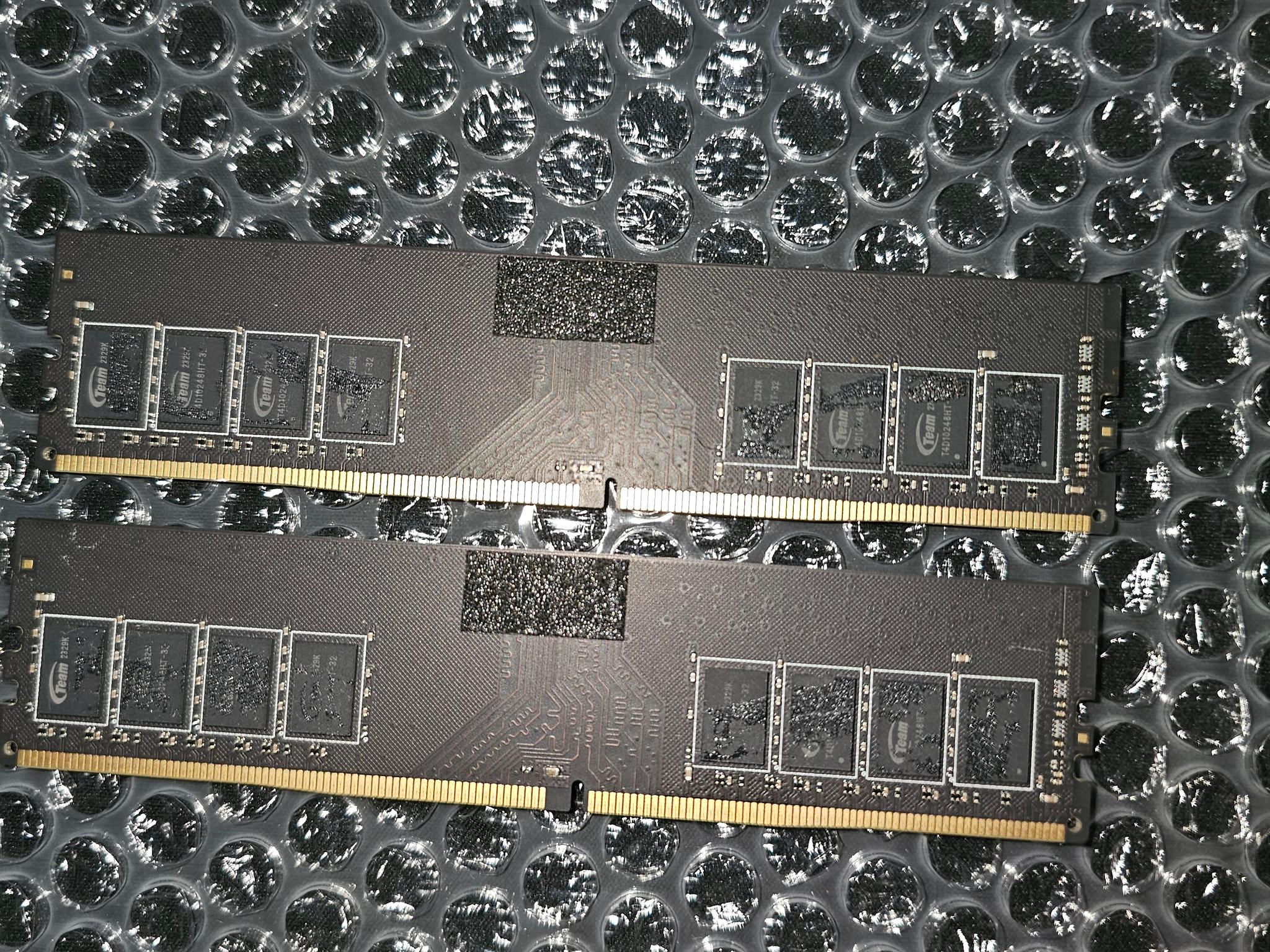 2×8 DDR4 3200MHz CL16 Ram - No Heatspreader