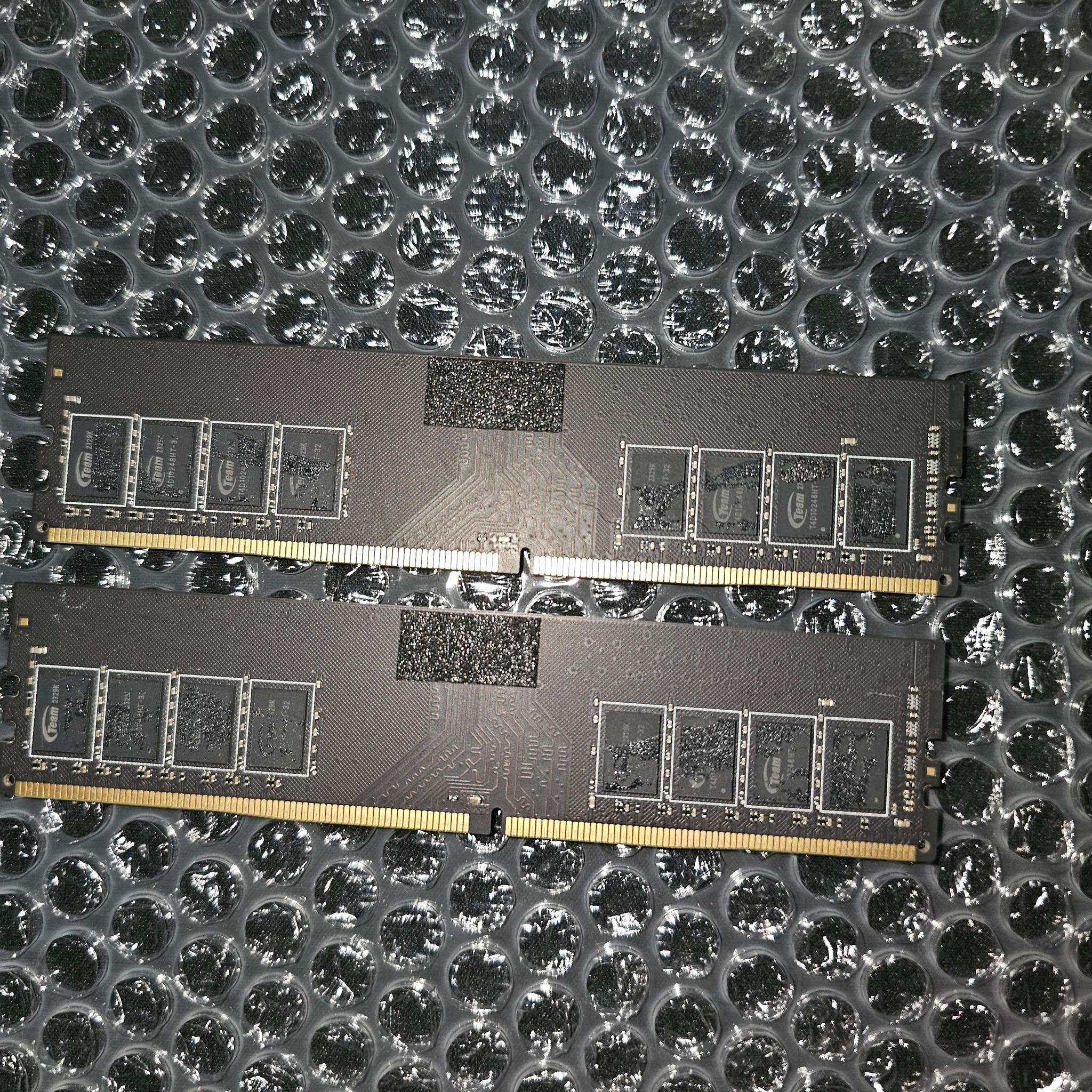 2×8 DDR4 3200MHz CL16 Ram - No Heatspreader