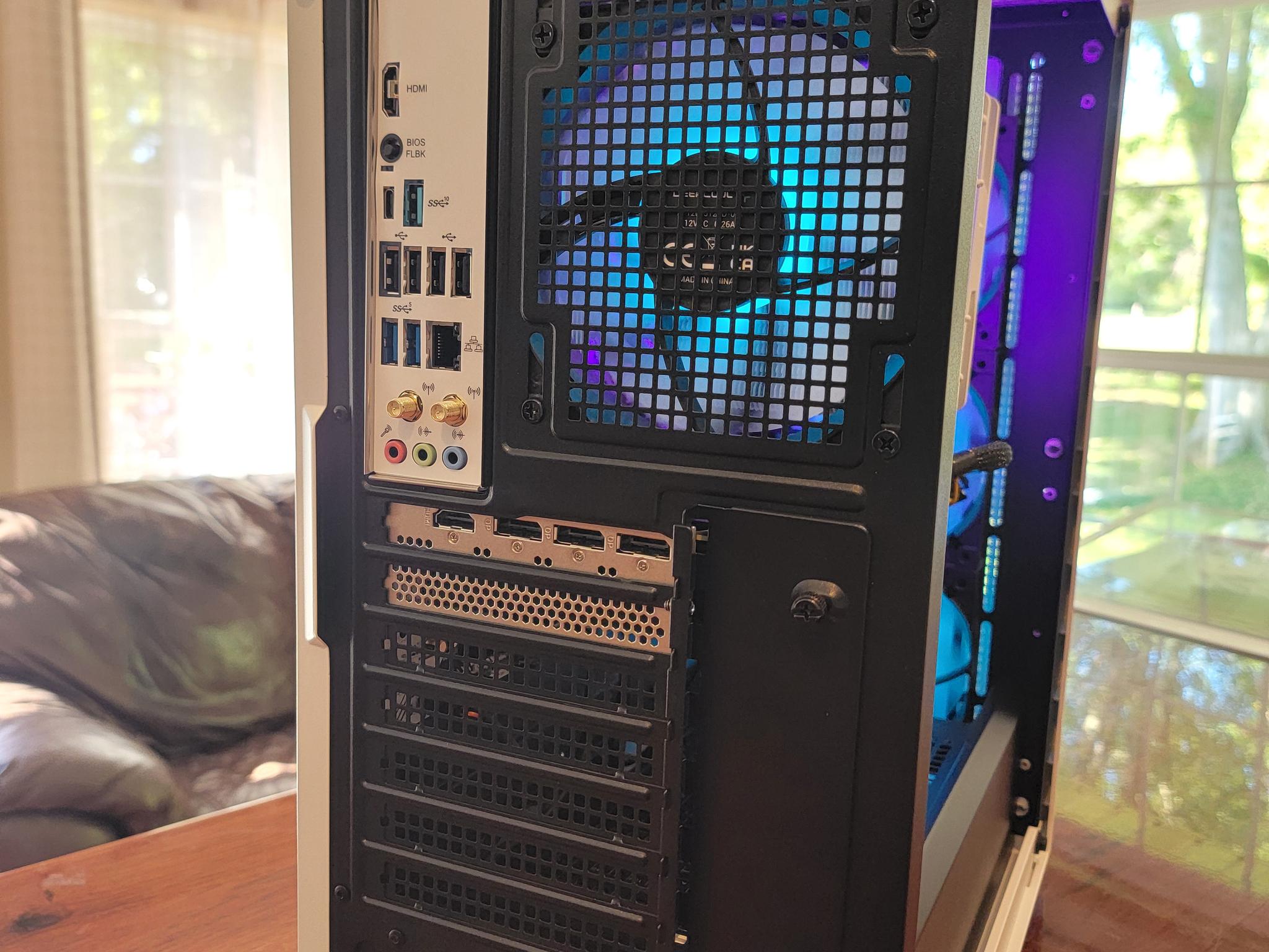 Asrock B570 Challenger OC 10GB + Ryzen 7600x PC Build #16
