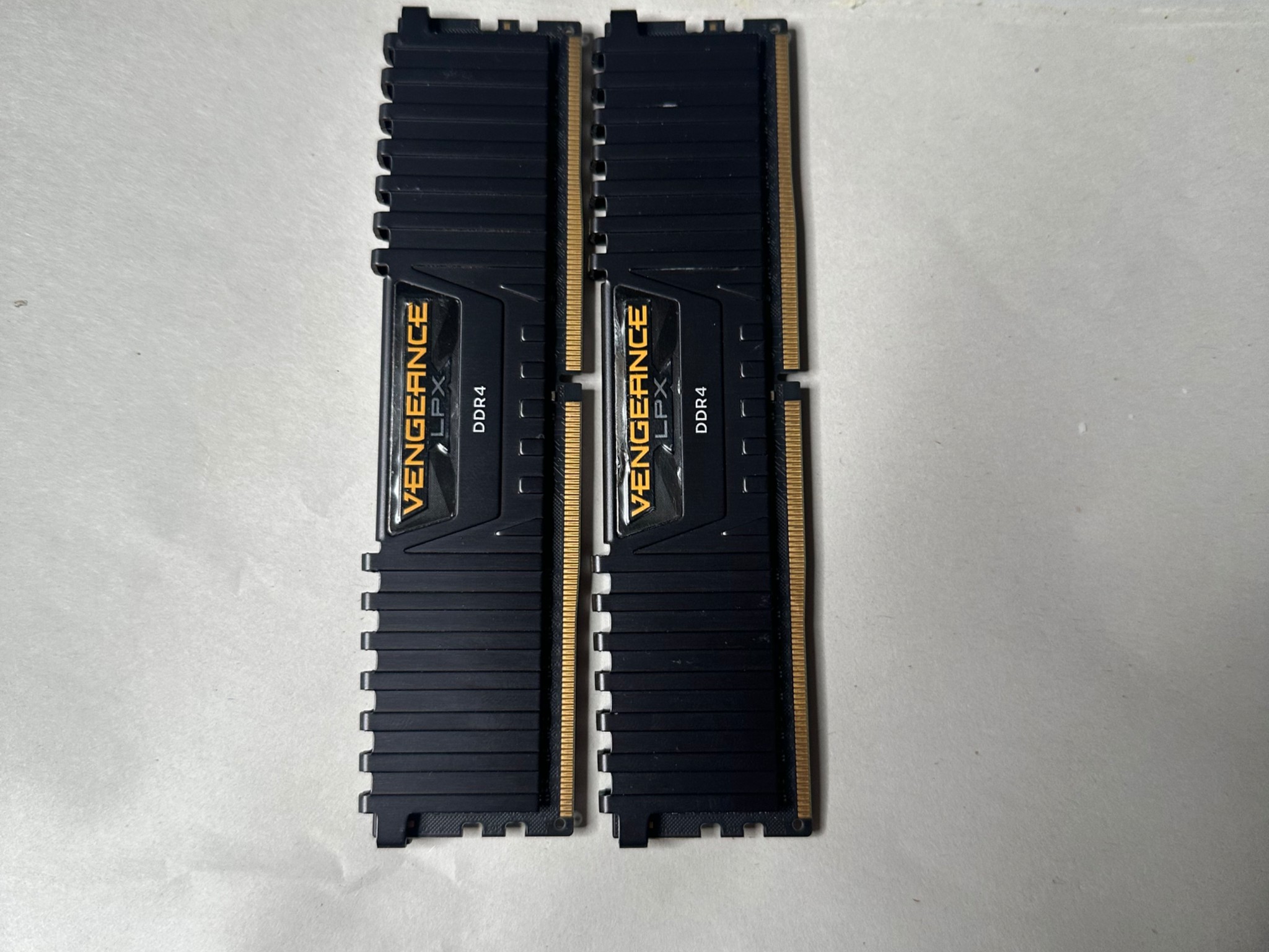 Corsair Vengeance LPX 16GB (2x8GB) DDR4 Desktop RAM 4000MHz CMK16GX4M2Z4000C18