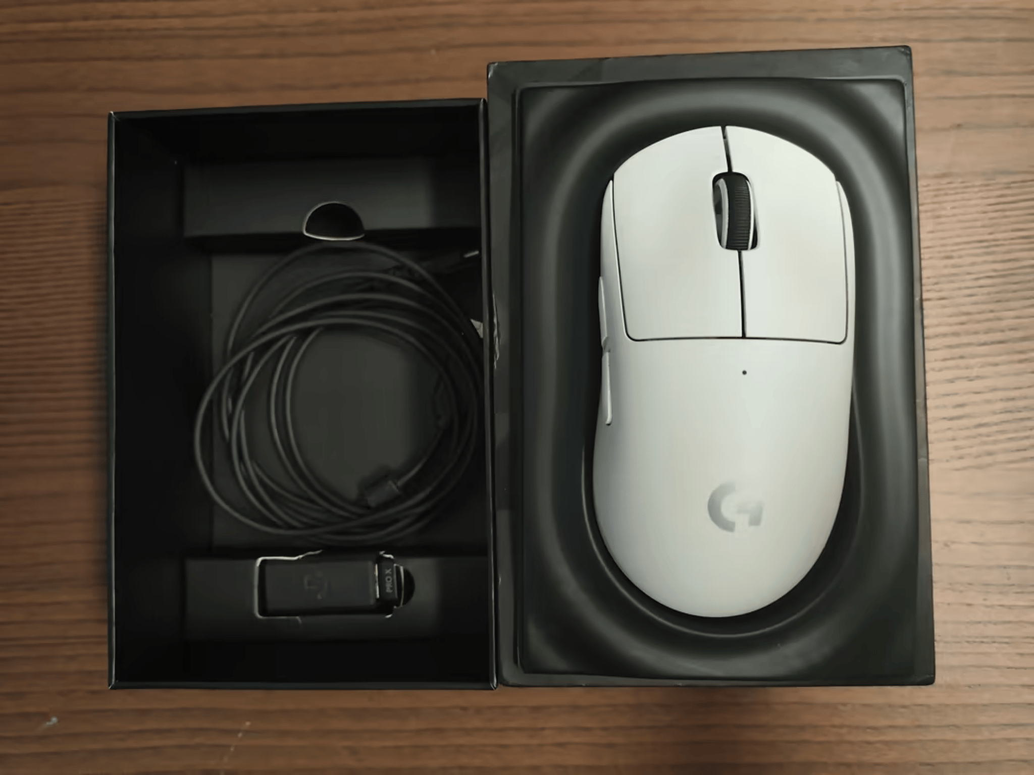 Logitech Pro X Superlight Wireless Gaming Mouse (White)